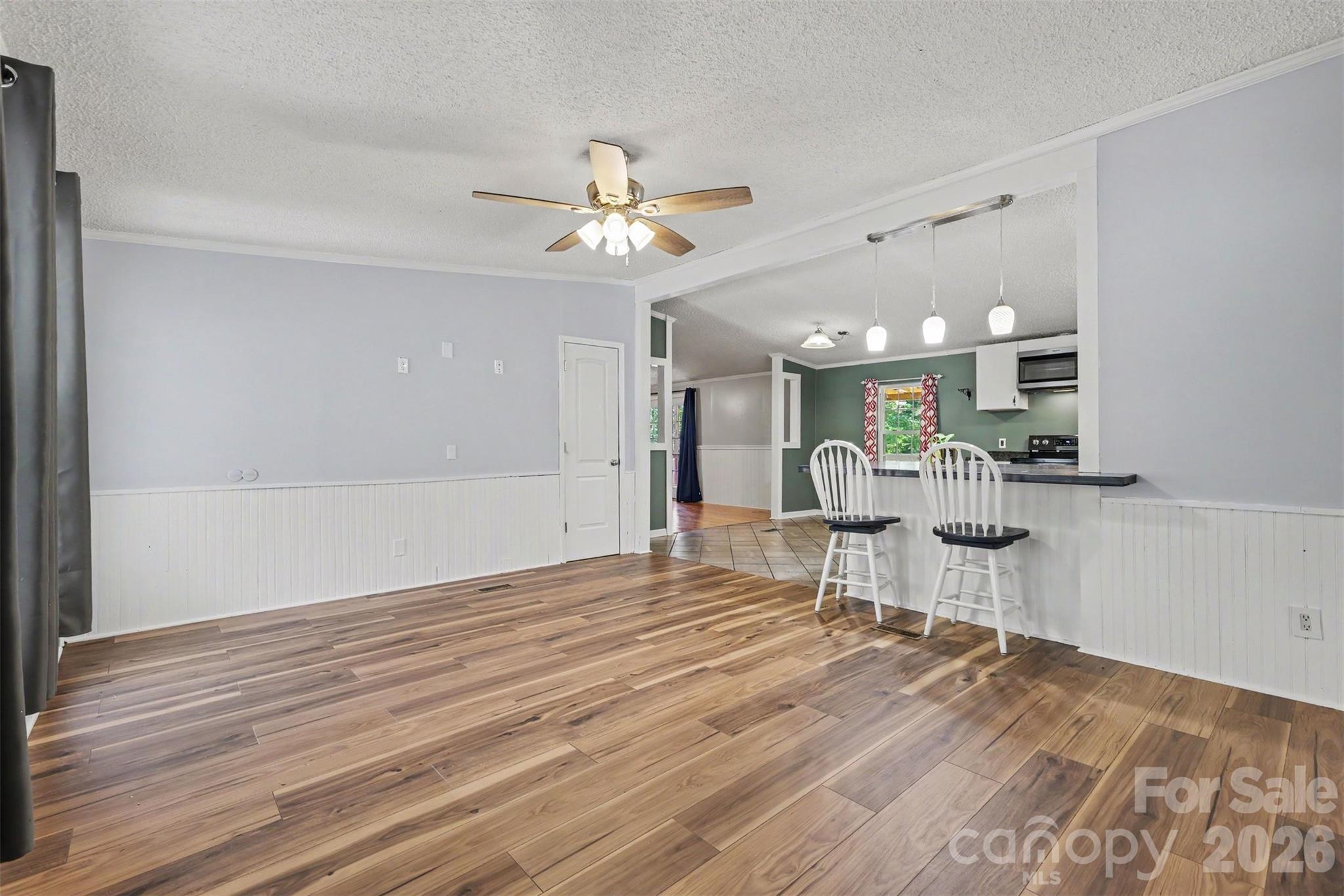 1127 Galway Lane — Clover
