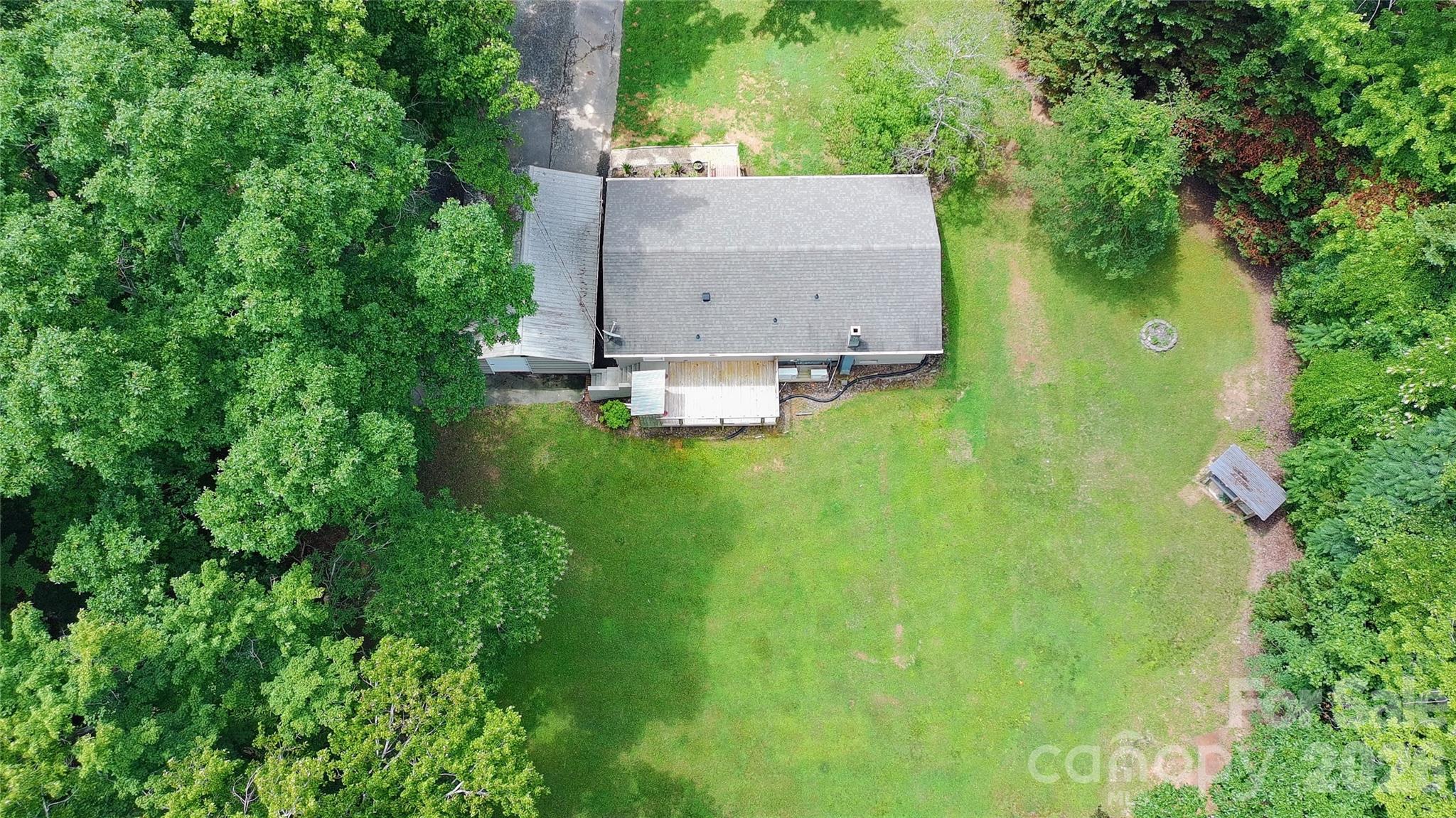 152 Blue Ridge Road — State Road