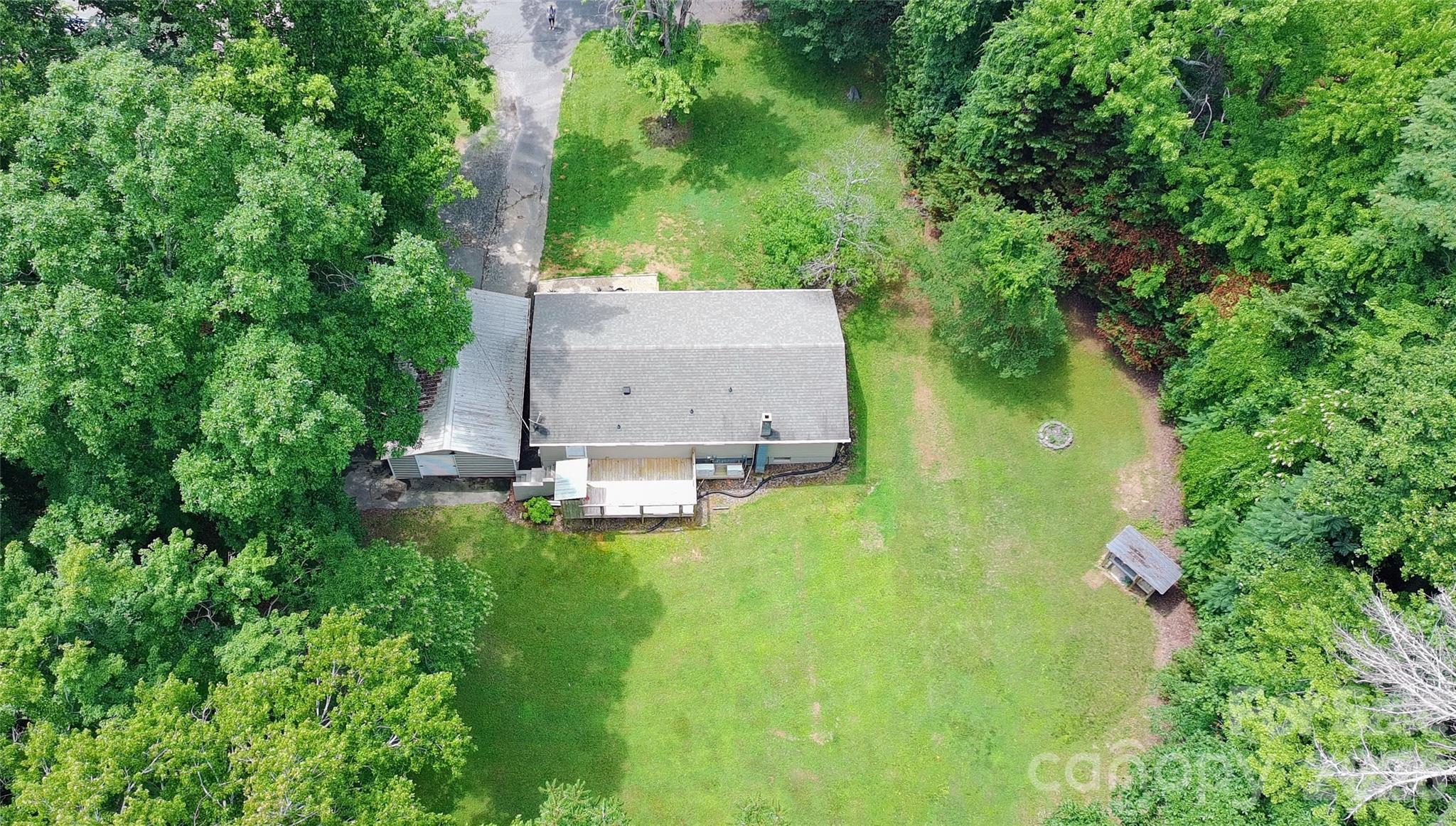 152 Blue Ridge Road — State Road
