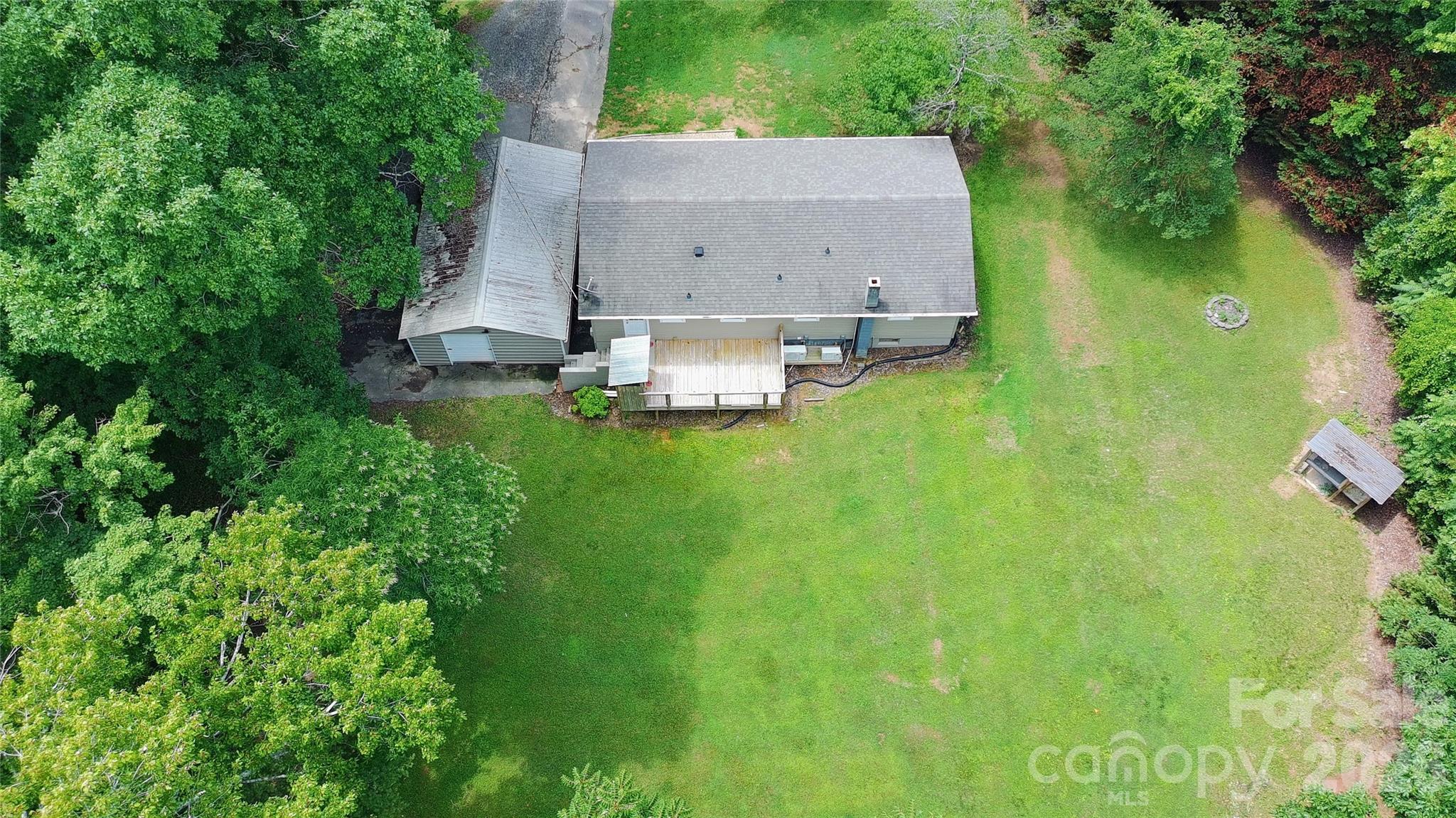 152 Blue Ridge Road — State Road