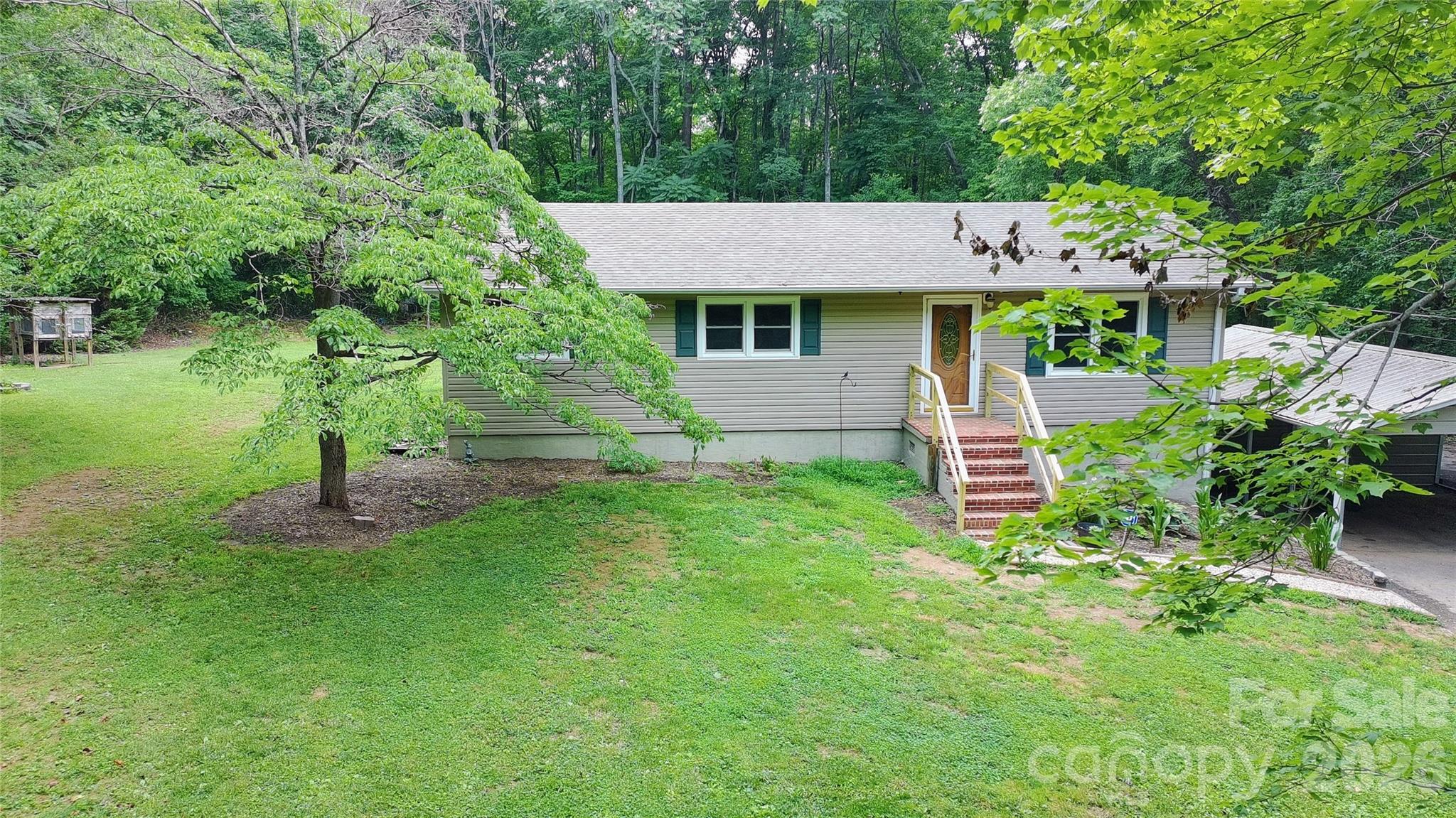 152 Blue Ridge Road — State Road