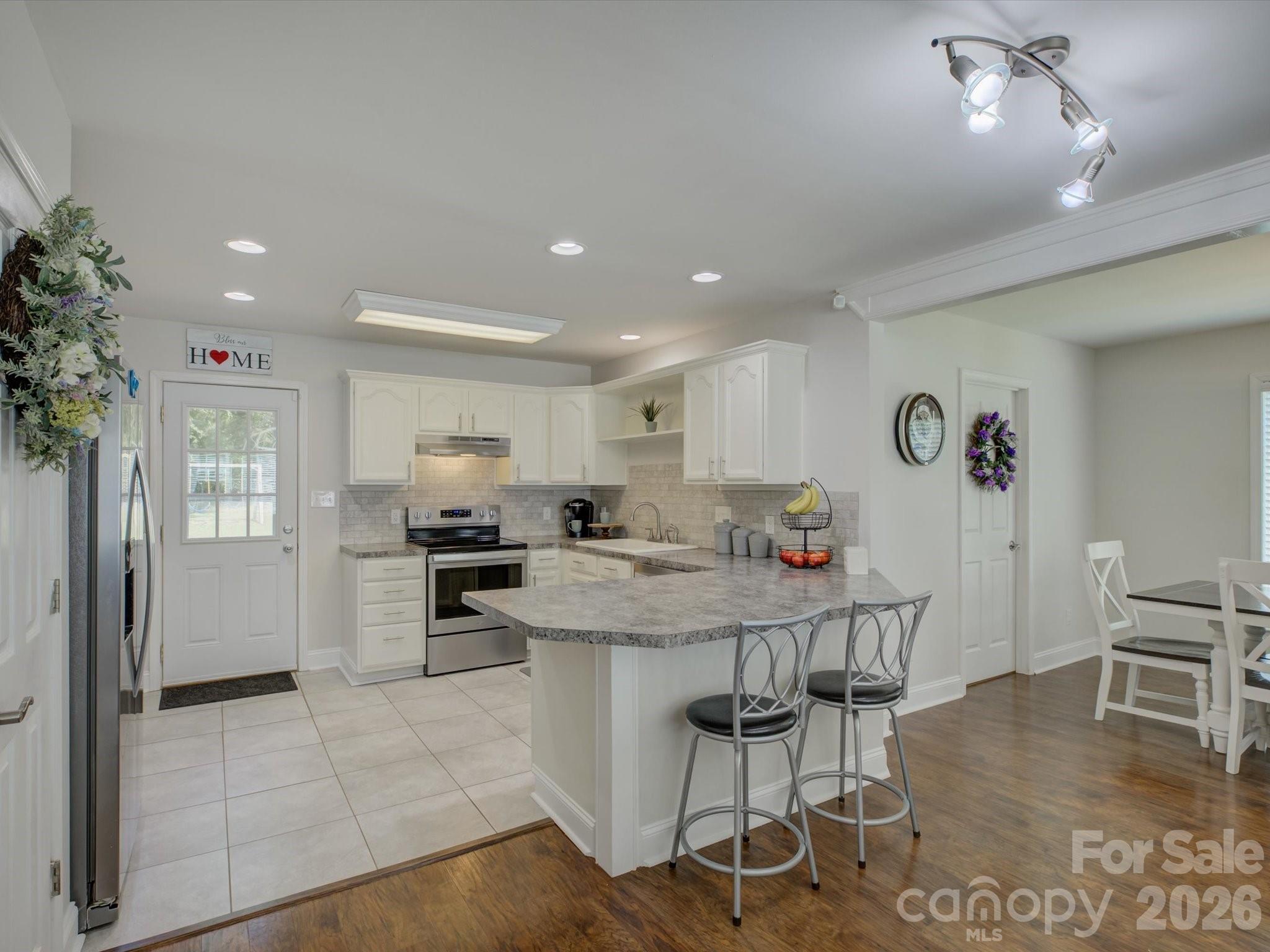 2436 Chester Highway — York