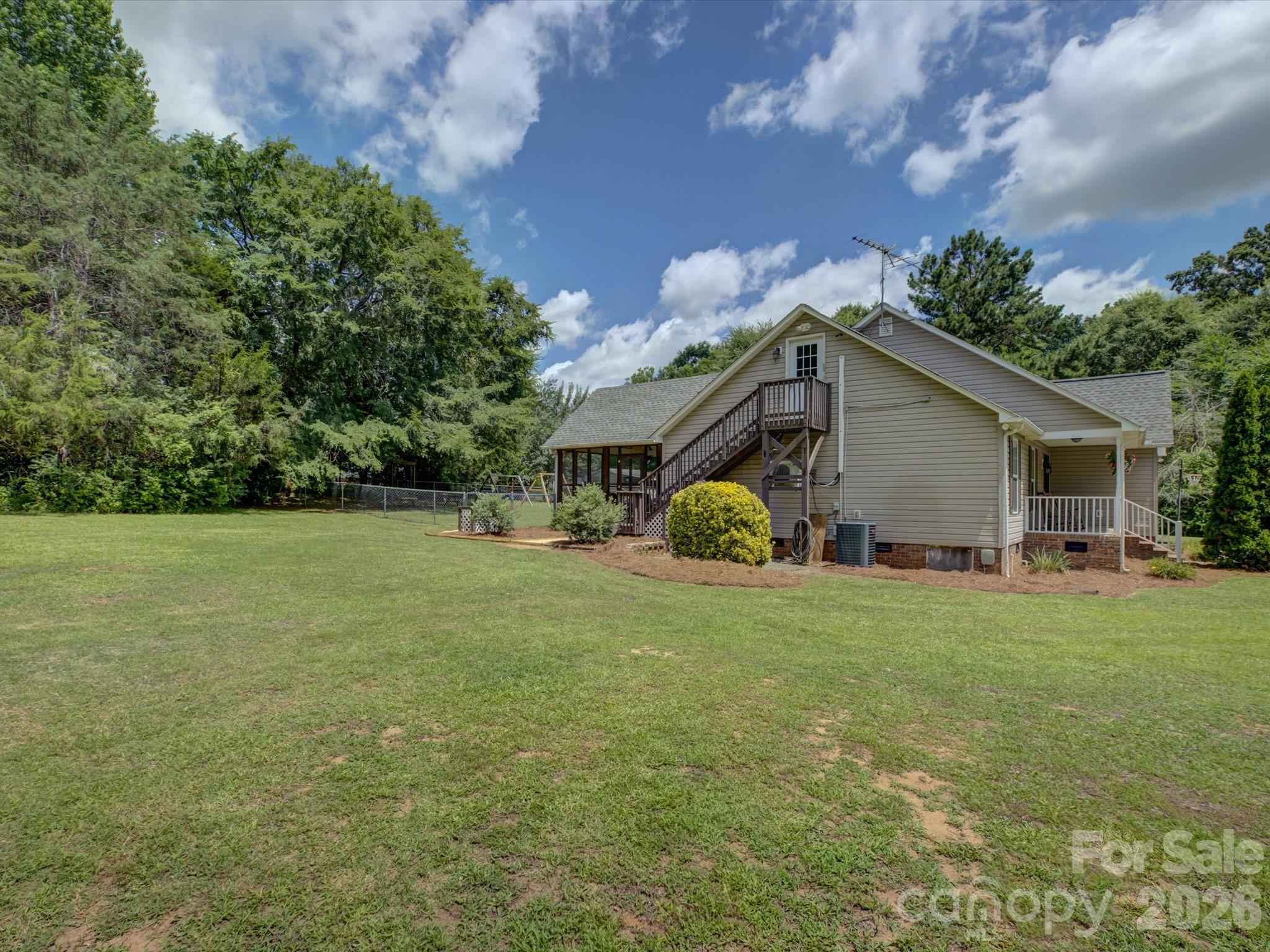 2436 Chester Highway — York