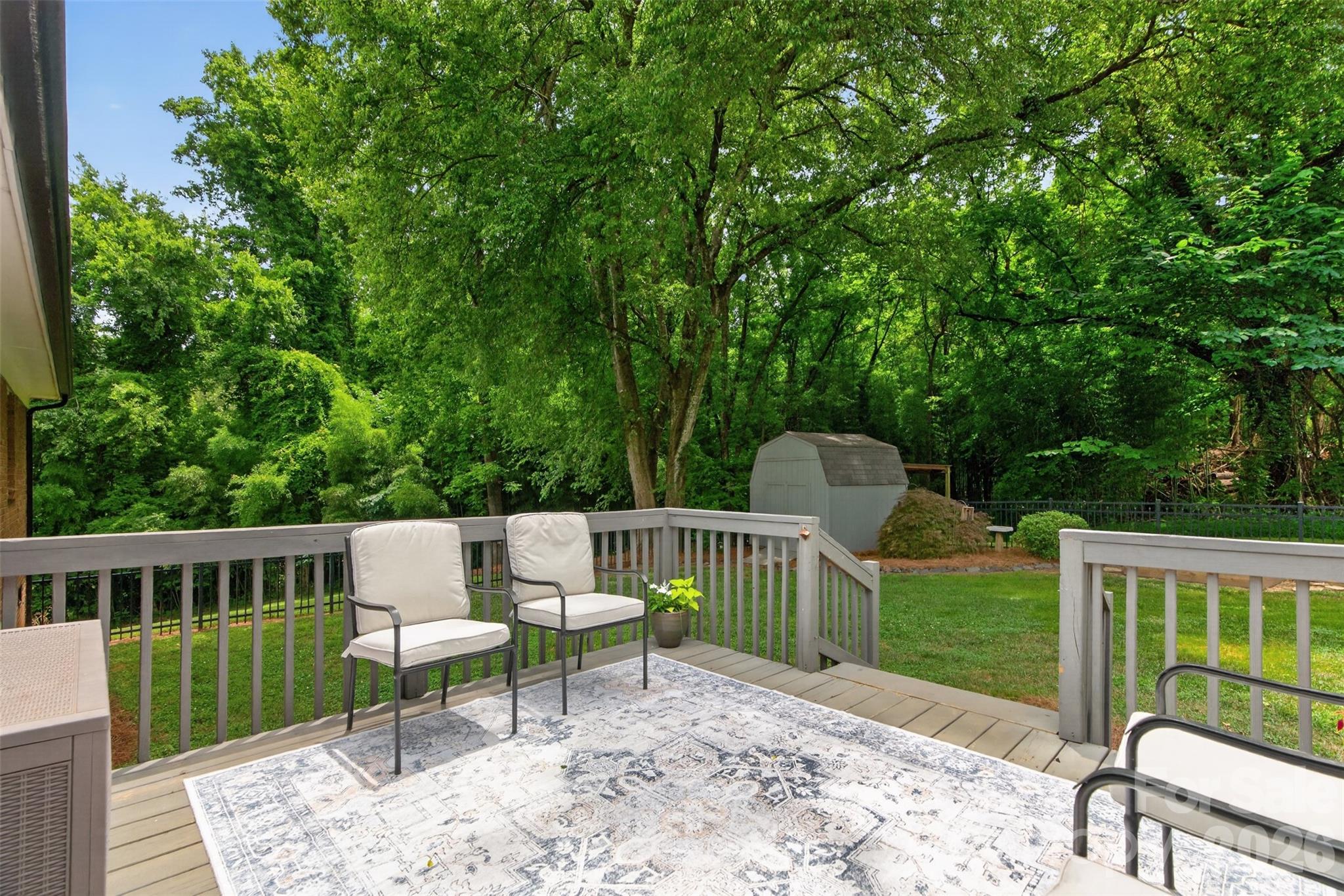835 Edgewater Drive — Belmont