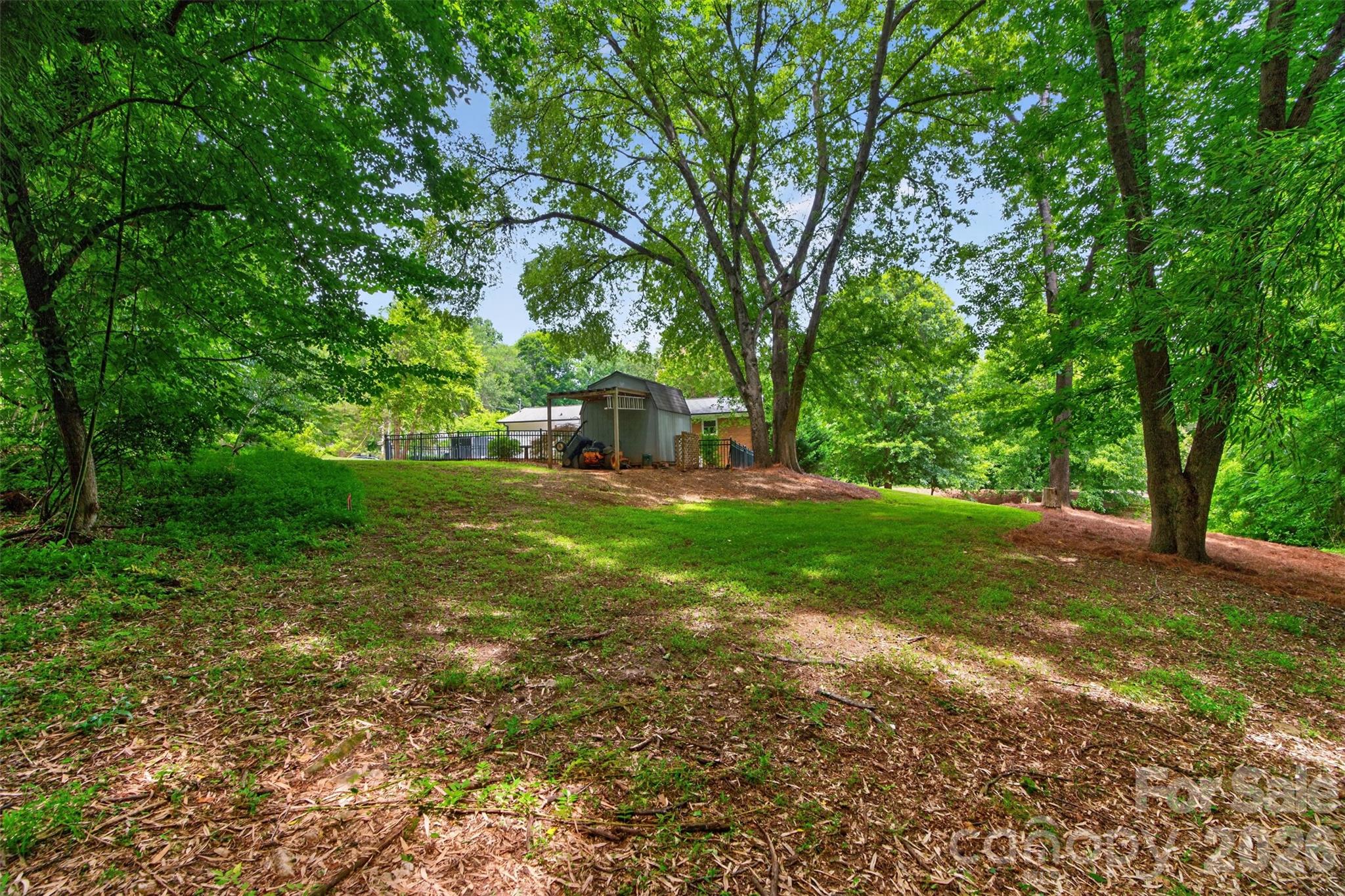 835 Edgewater Drive — Belmont
