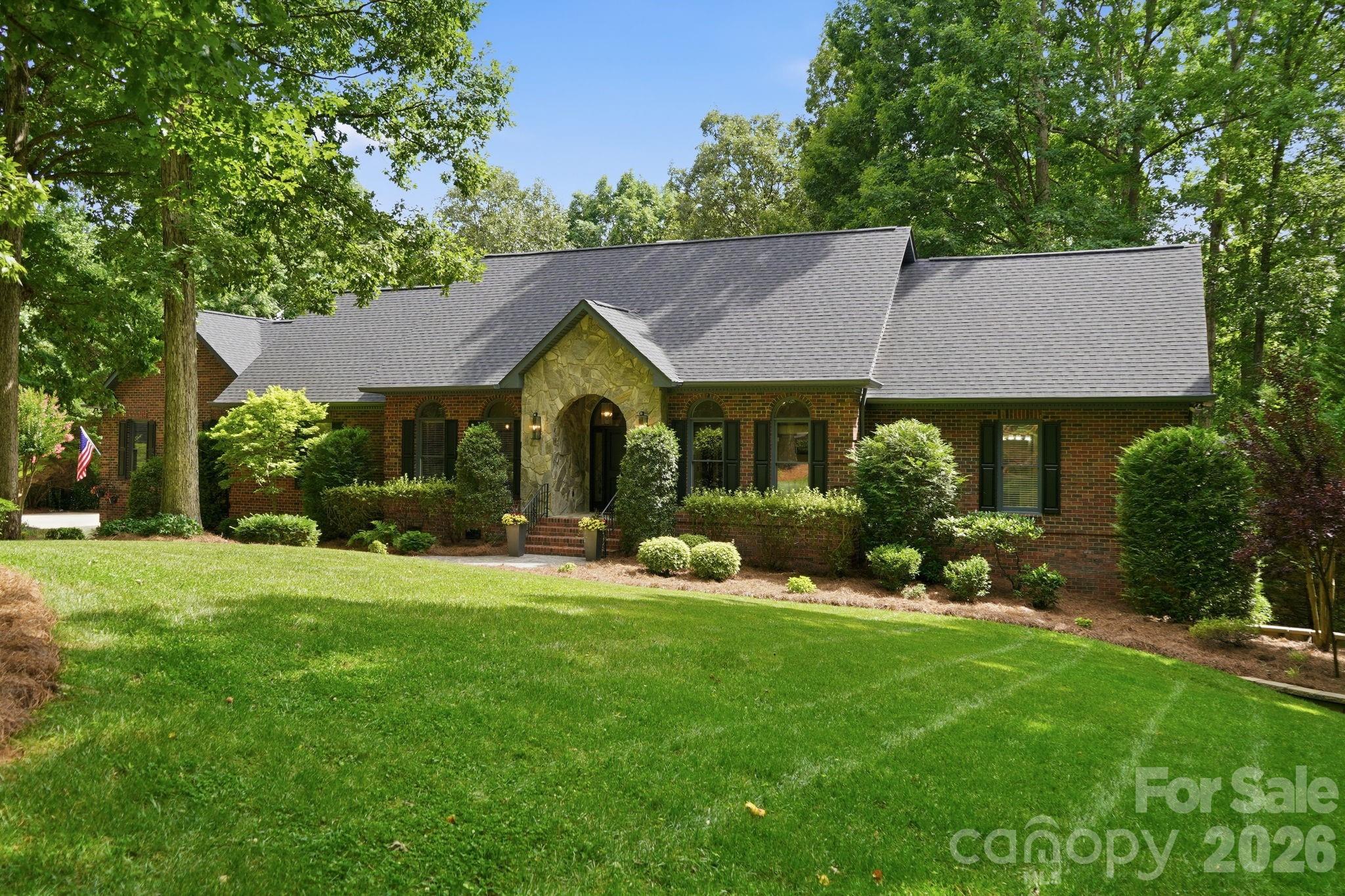 15026 Crooked Branch Lane — Charlotte