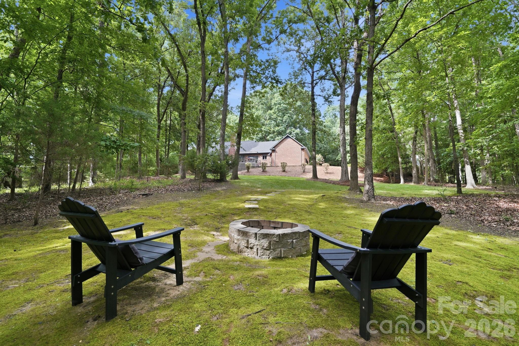 15026 Crooked Branch Lane — Charlotte