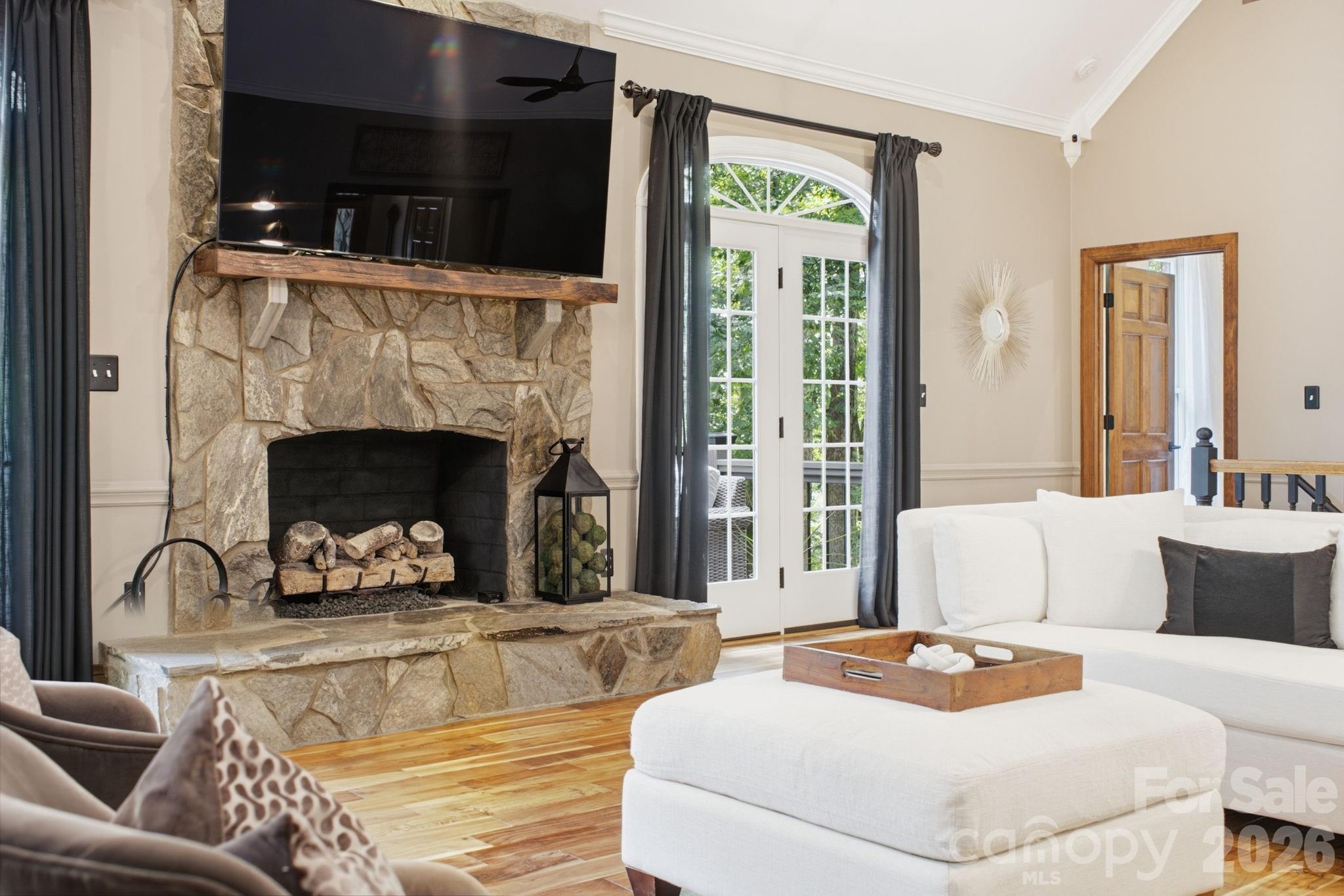 15026 Crooked Branch Lane — Charlotte