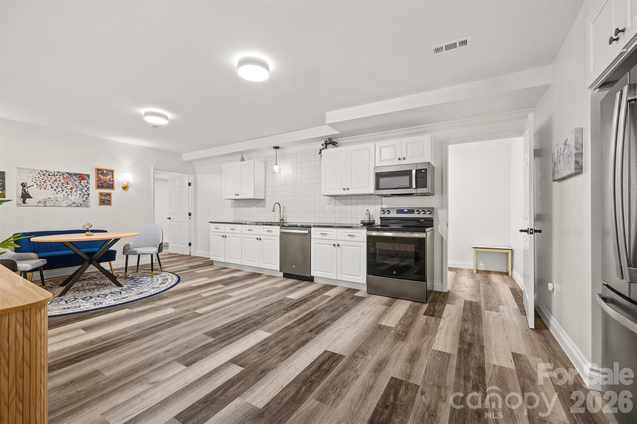 121 Isle Run Drive — Mooresville