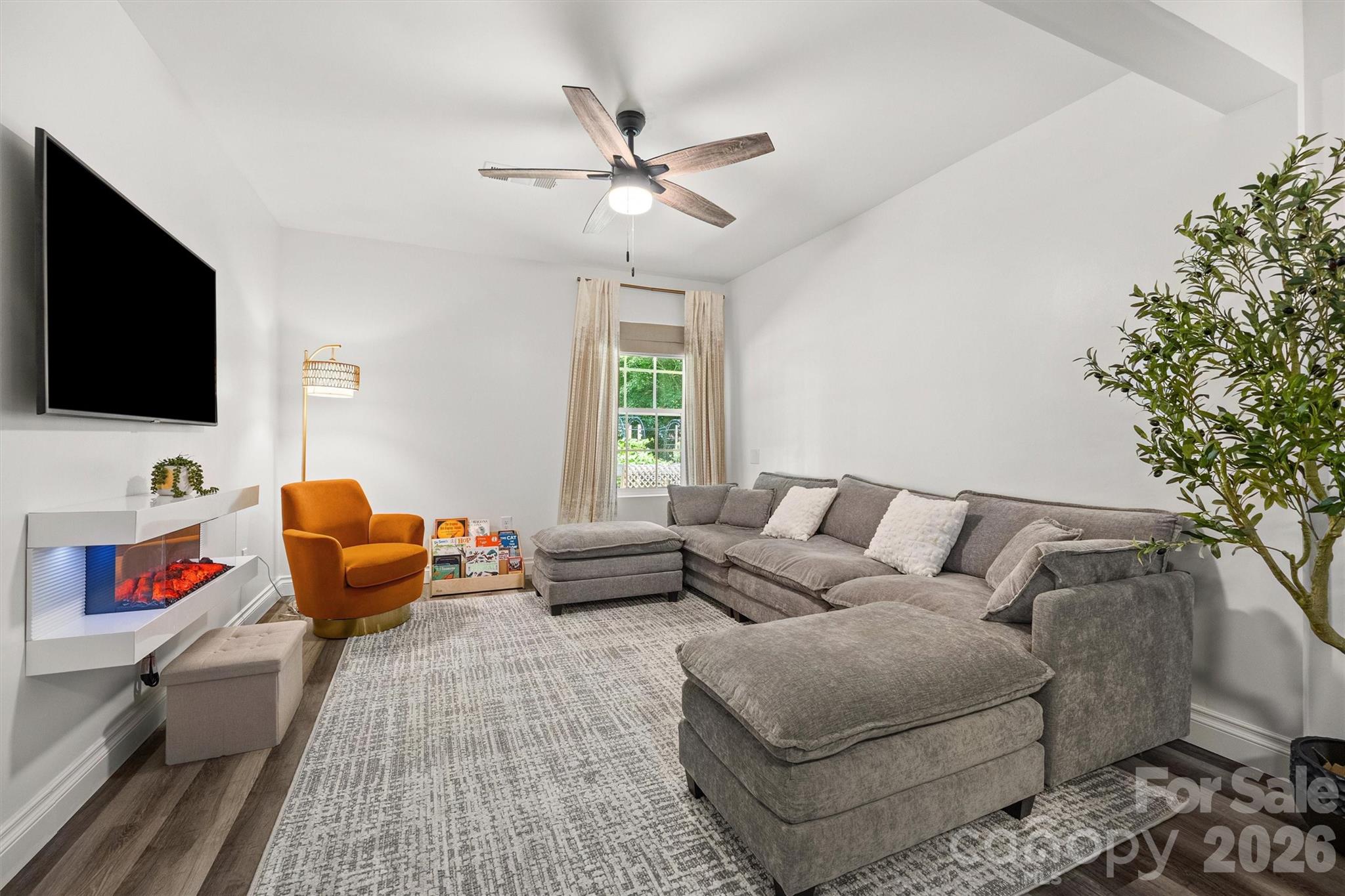 121 Isle Run Drive — Mooresville