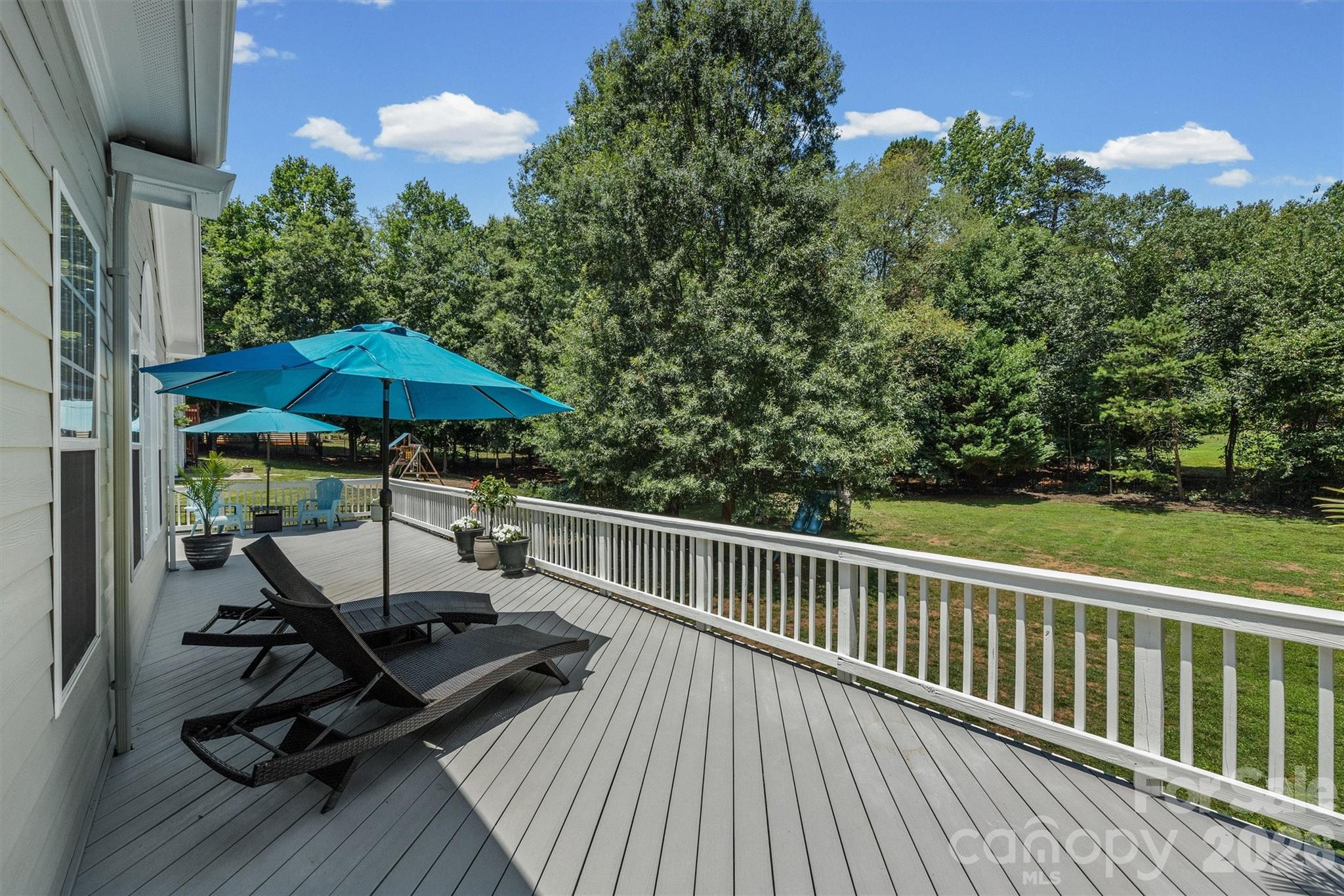 121 Isle Run Drive — Mooresville