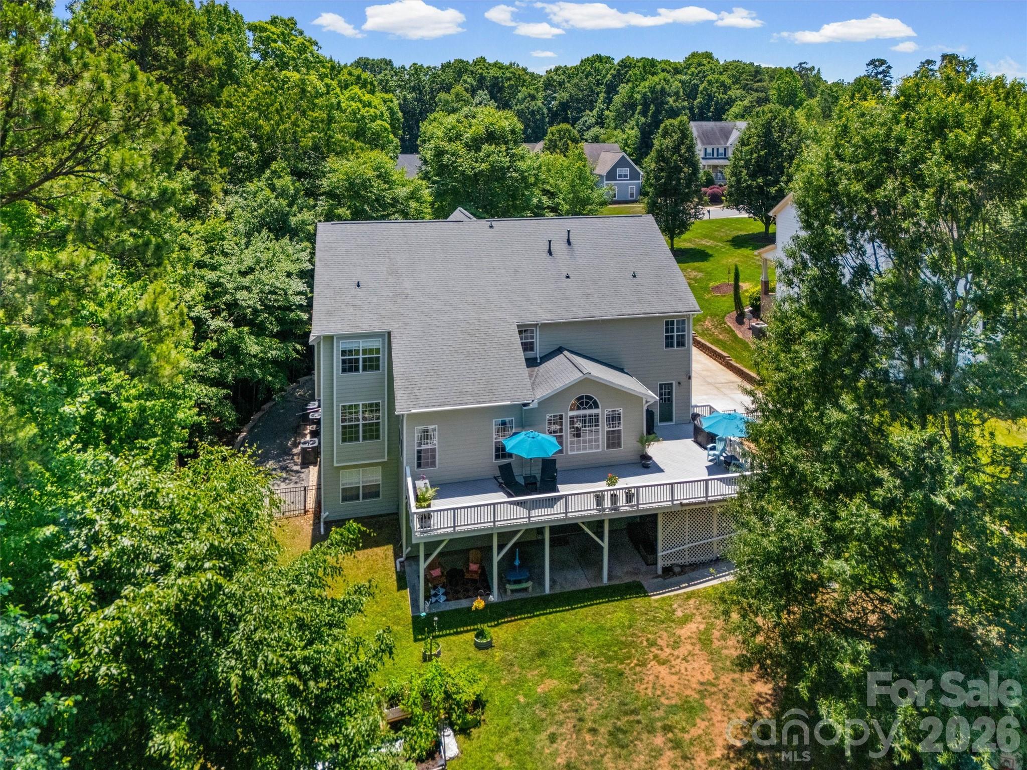 121 Isle Run Drive — Mooresville