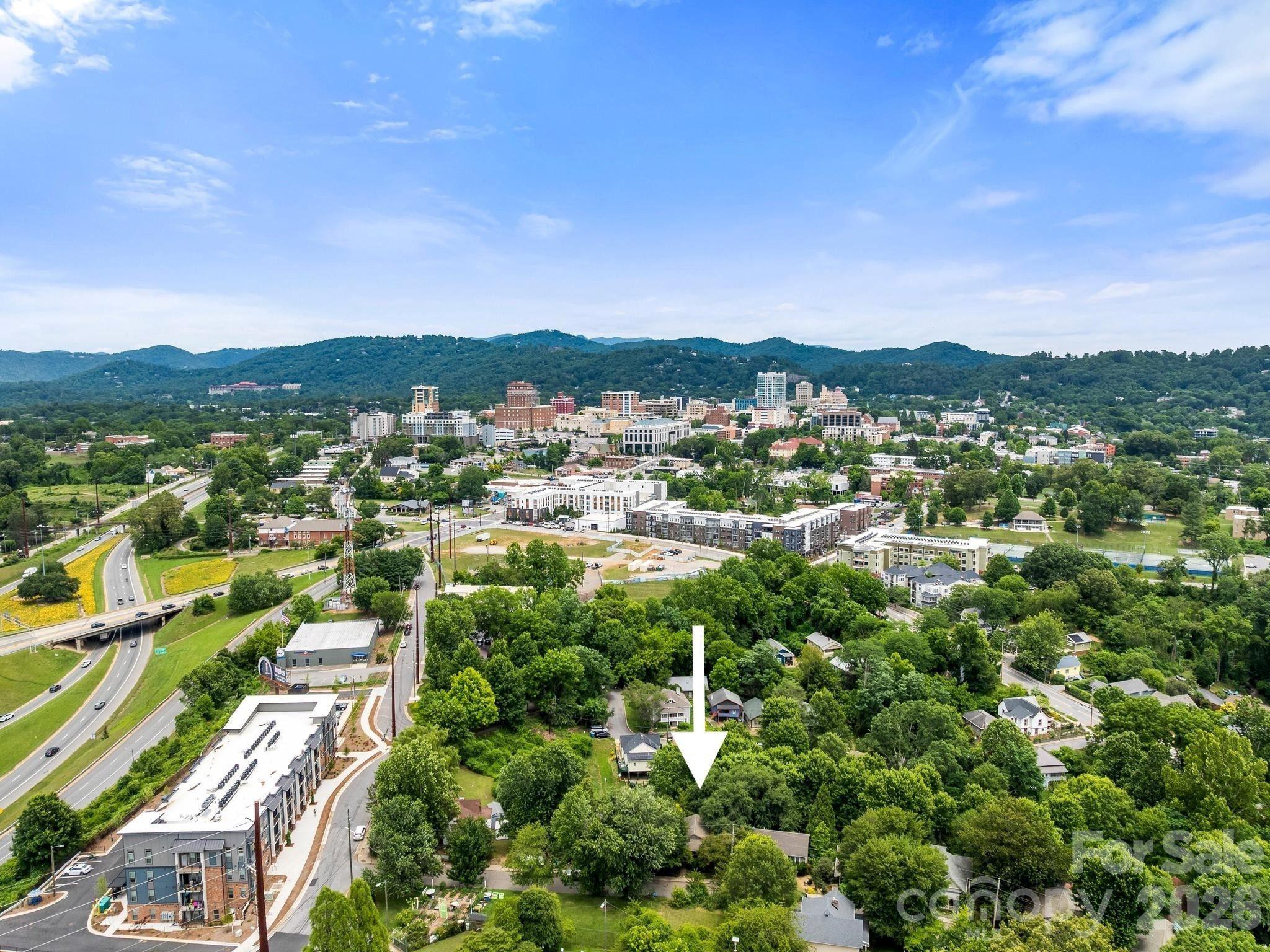 16 Jefferson Drive — Asheville