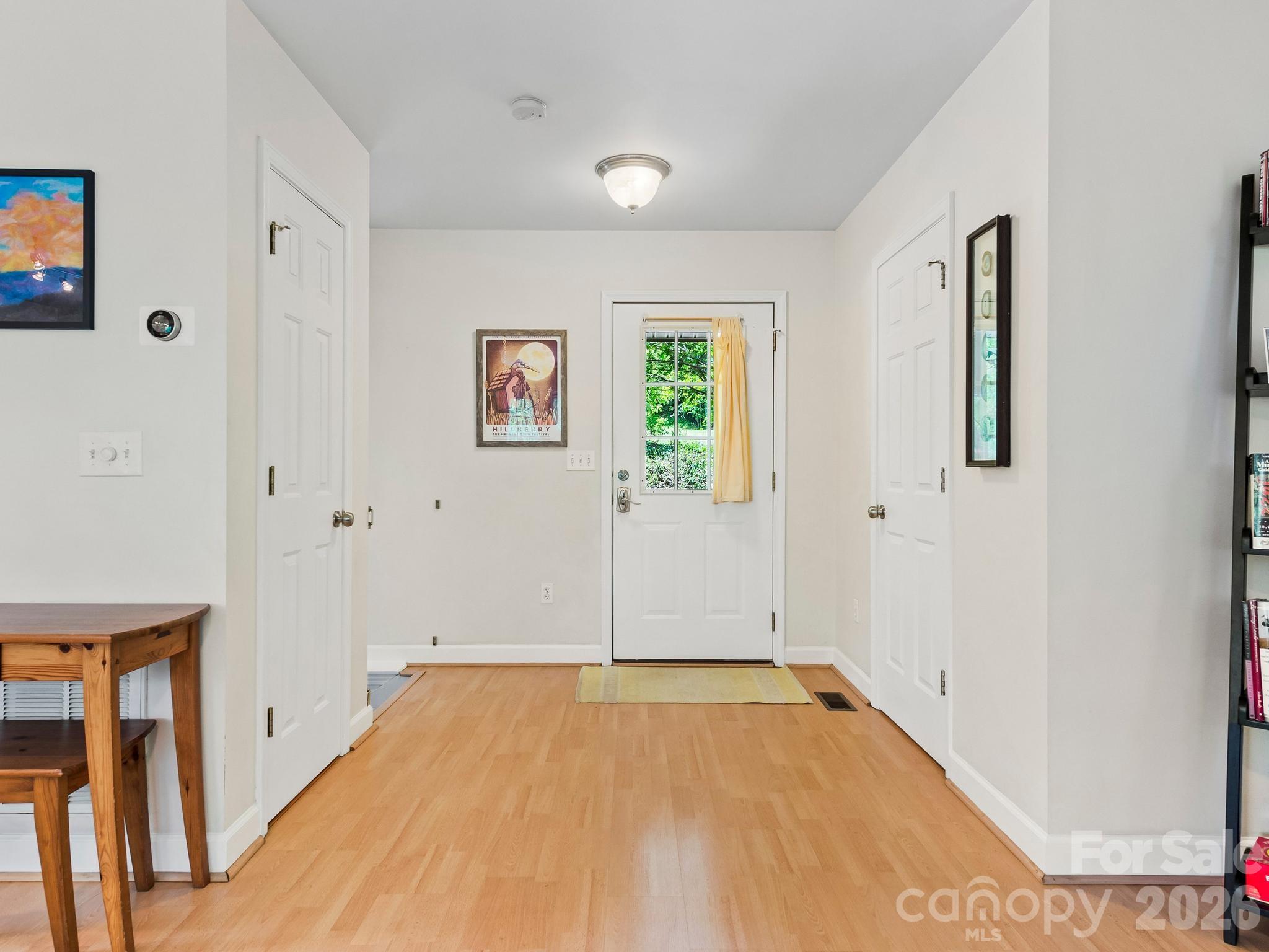 16 Jefferson Drive — Asheville
