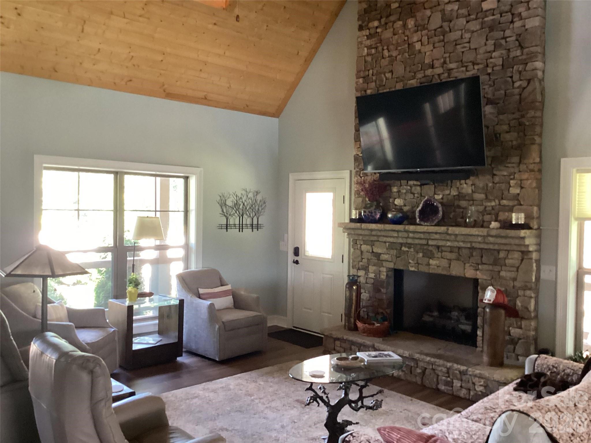 1052 Porter Creek Drive — Franklin