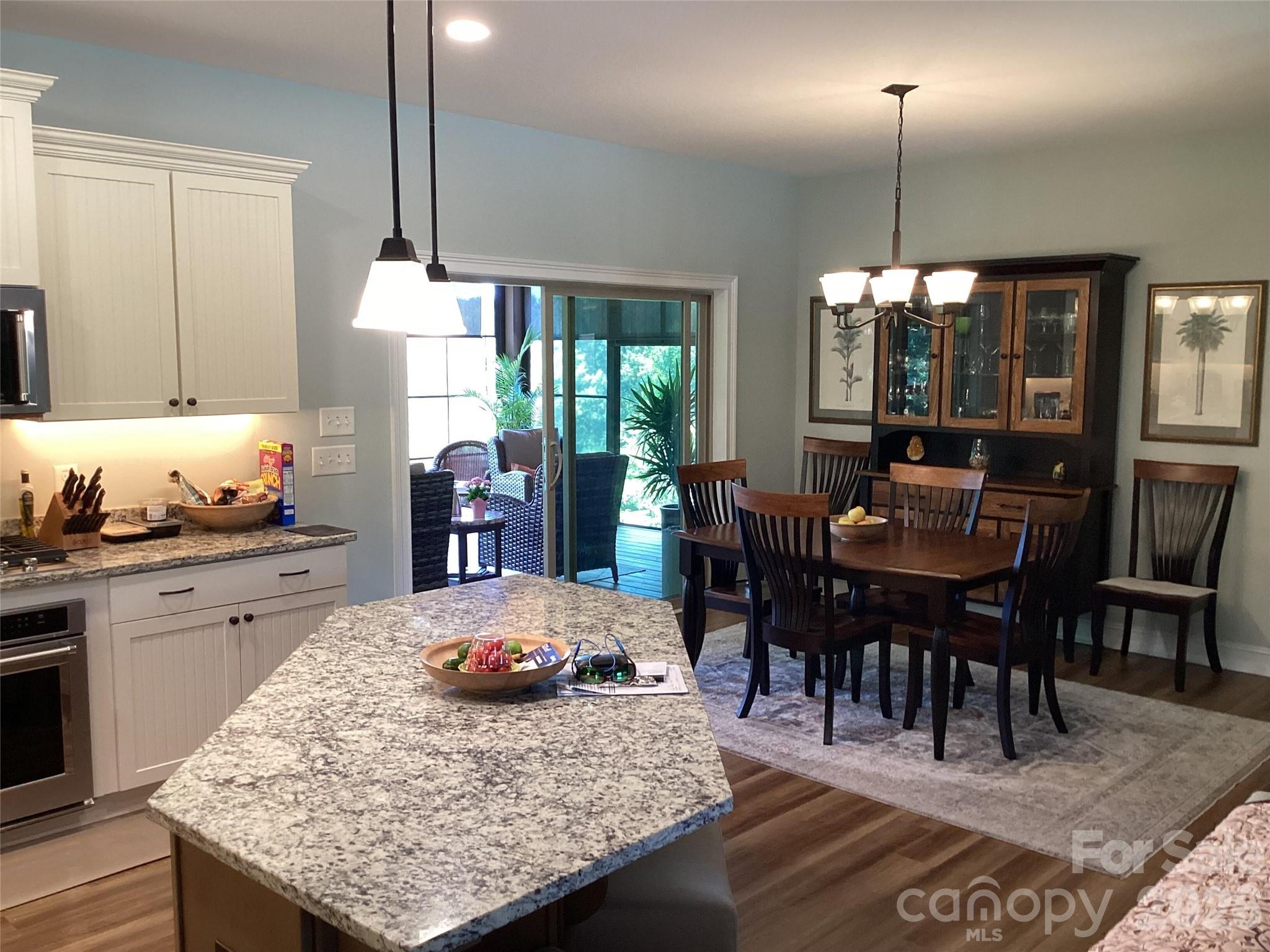 1052 Porter Creek Drive — Franklin