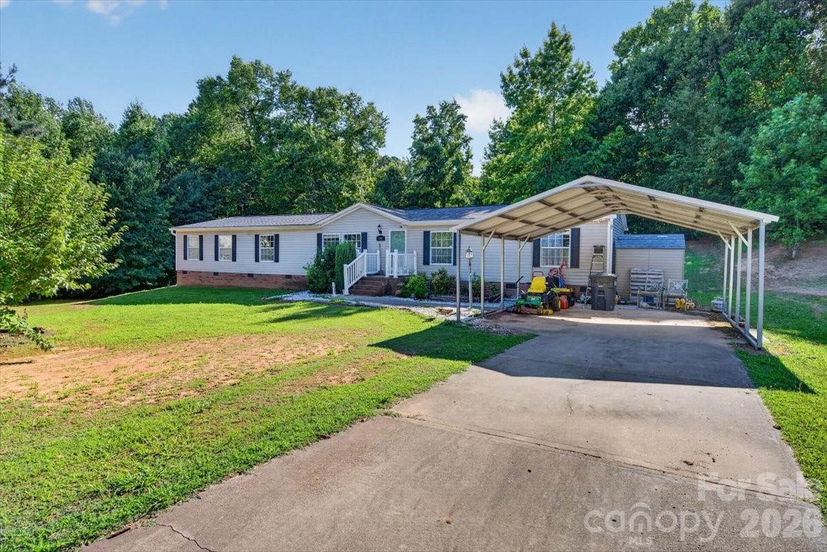 140 Teak Drive — Statesville
