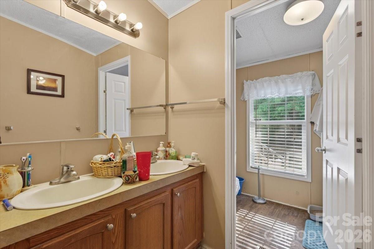 140 Teak Drive — Statesville