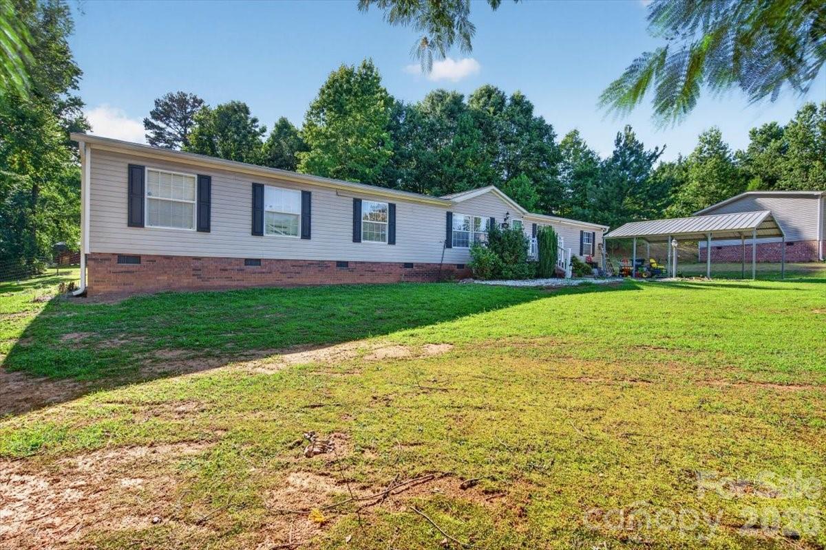 140 Teak Drive — Statesville