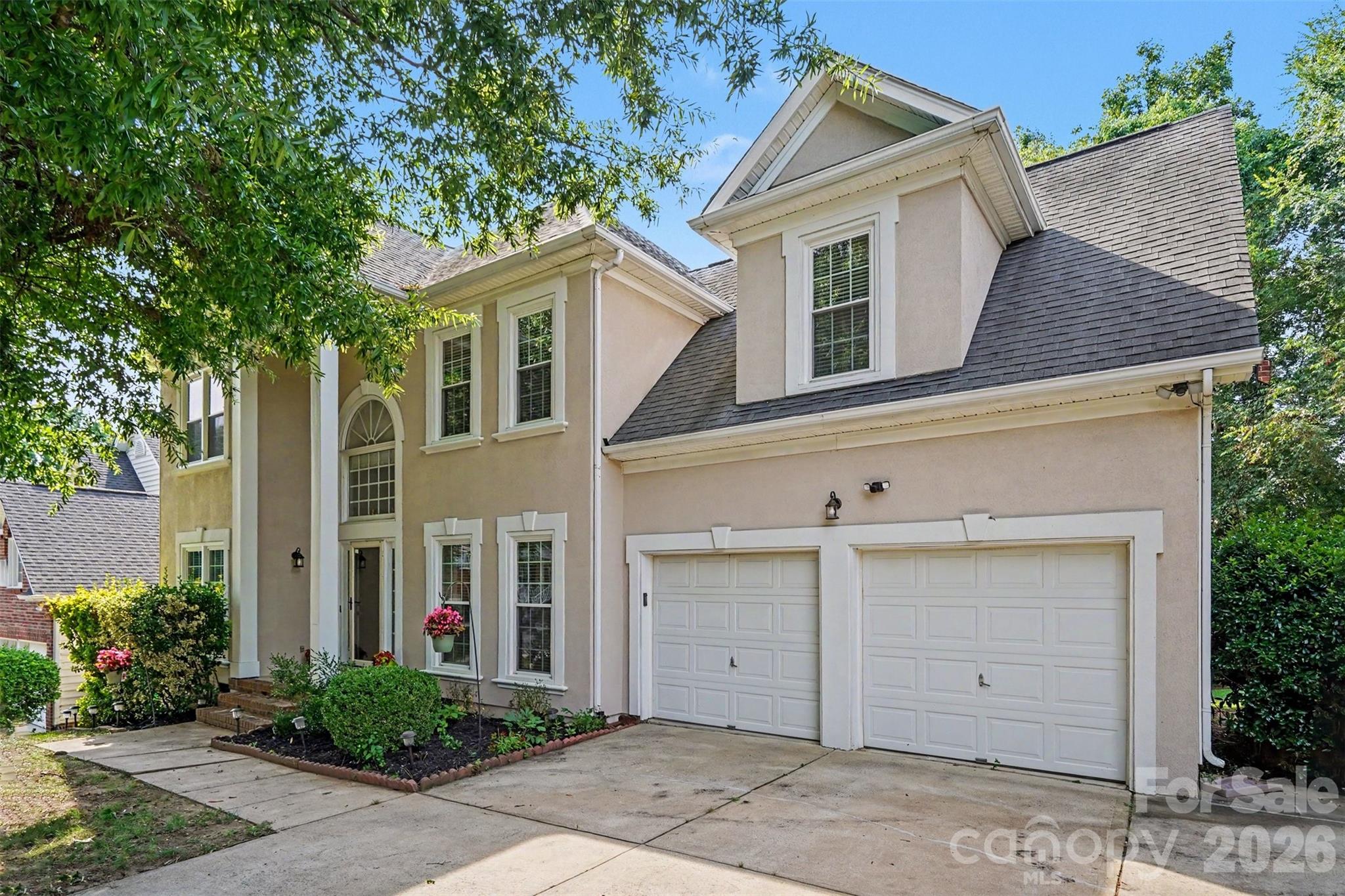 5917 Nuthatch Court — Charlotte