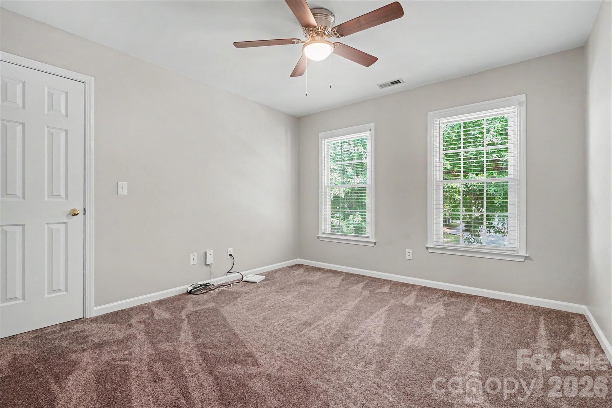 5917 Nuthatch Court — Charlotte