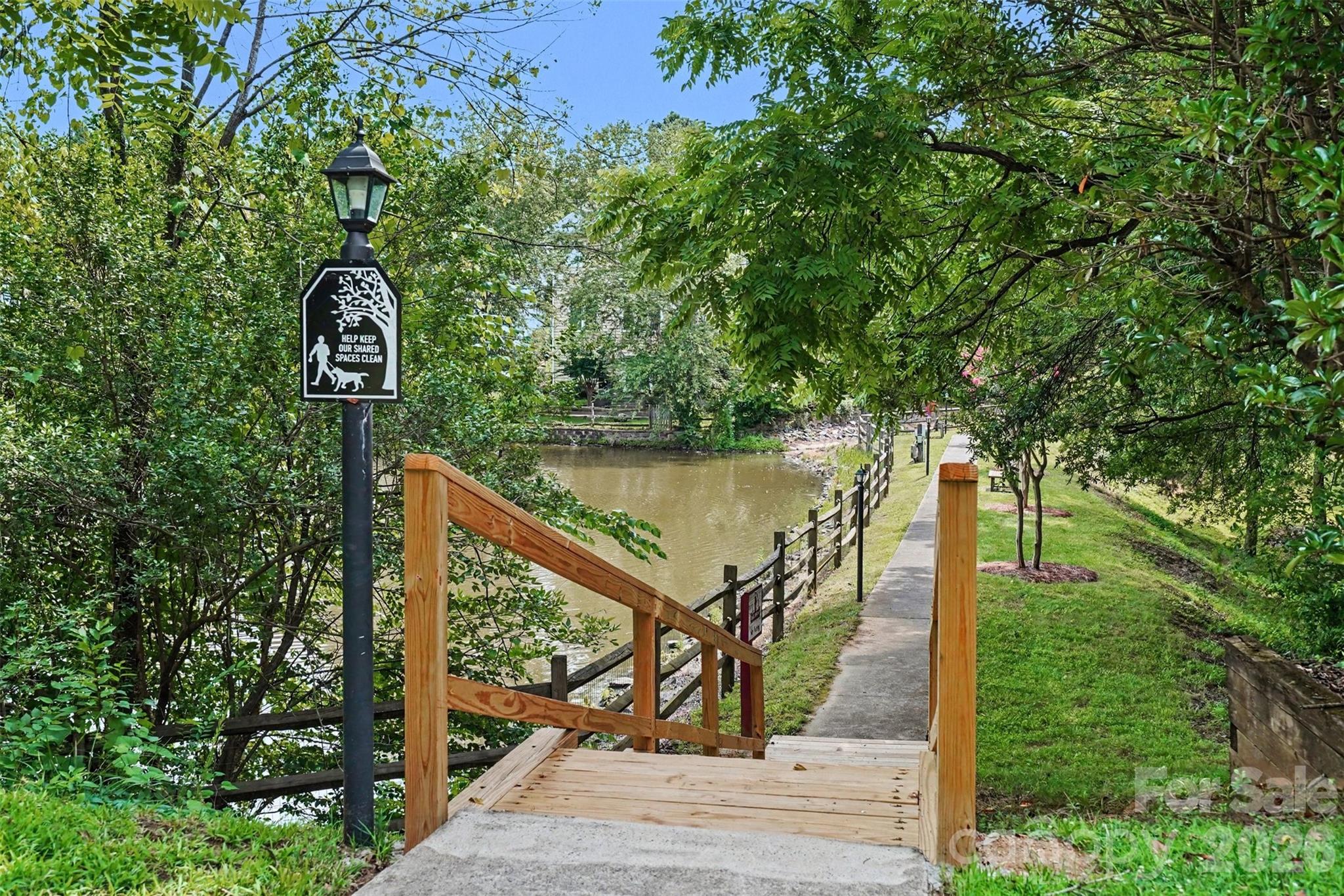 5917 Nuthatch Court — Charlotte