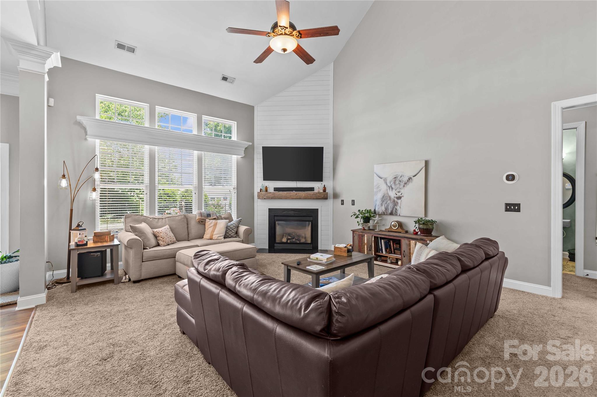 3560 Valiant Avenue SW — Concord
