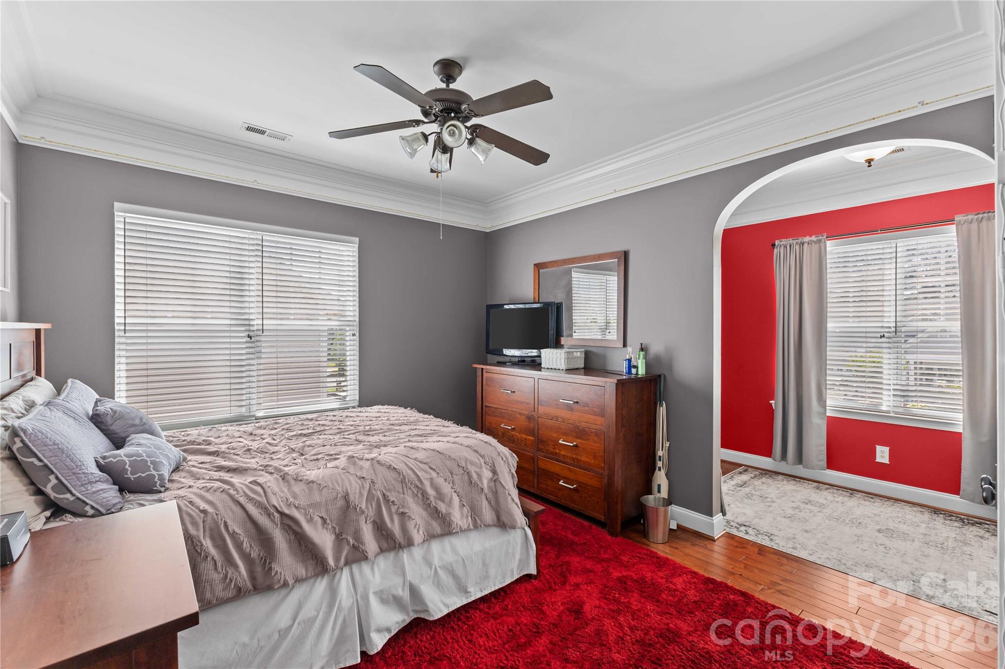 3560 Valiant Avenue SW — Concord