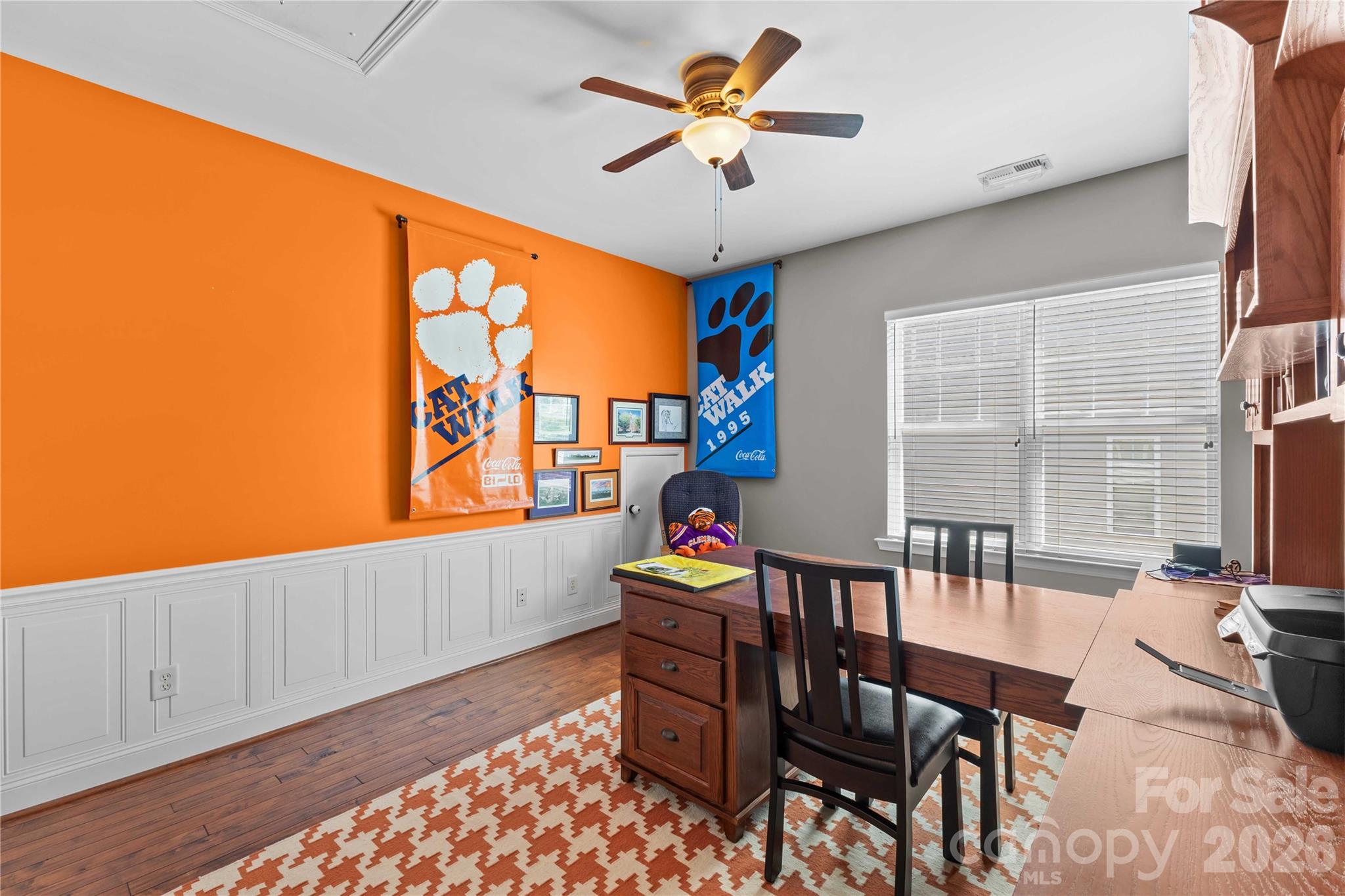 3560 Valiant Avenue SW — Concord