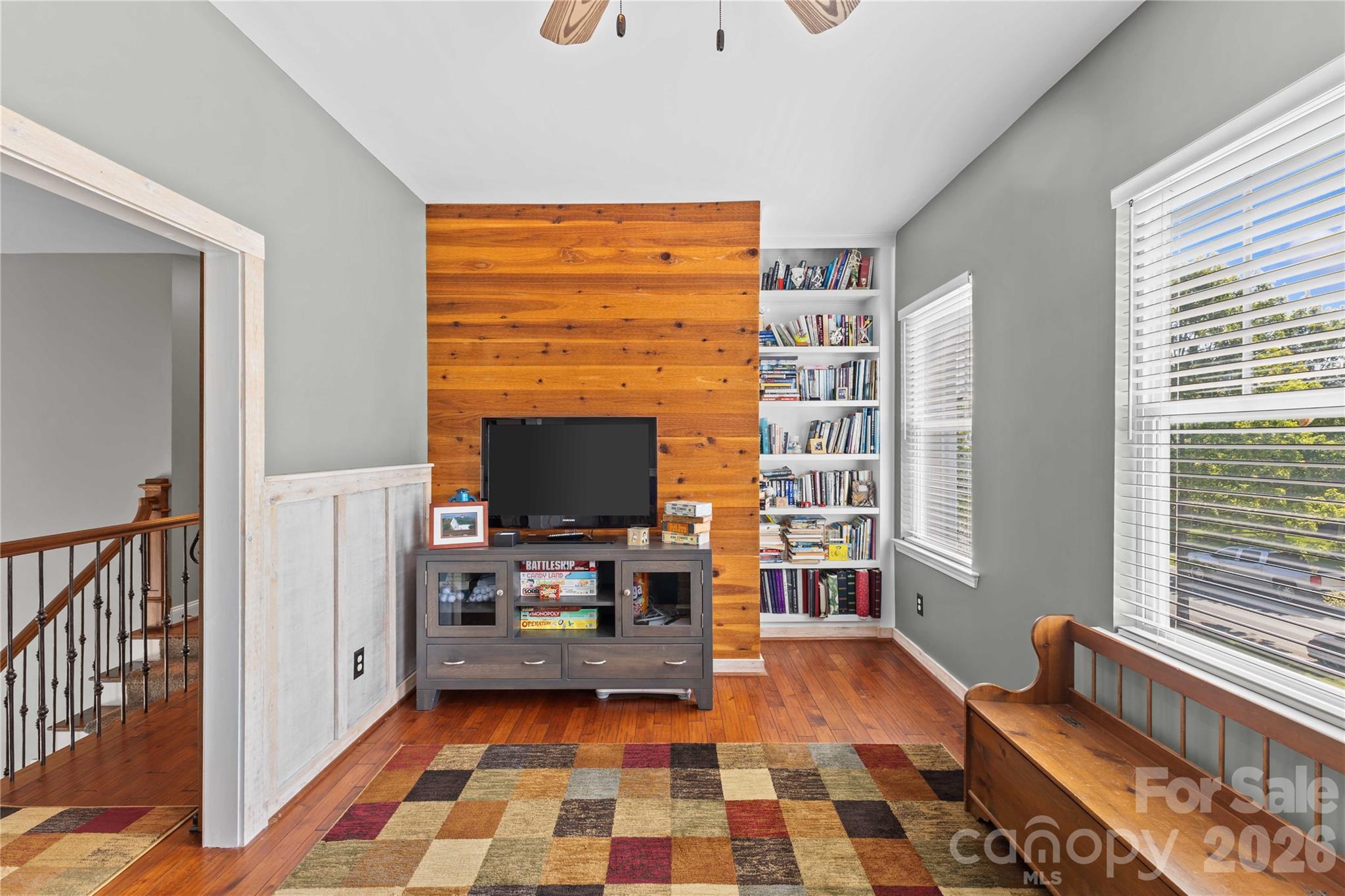 3560 Valiant Avenue SW — Concord