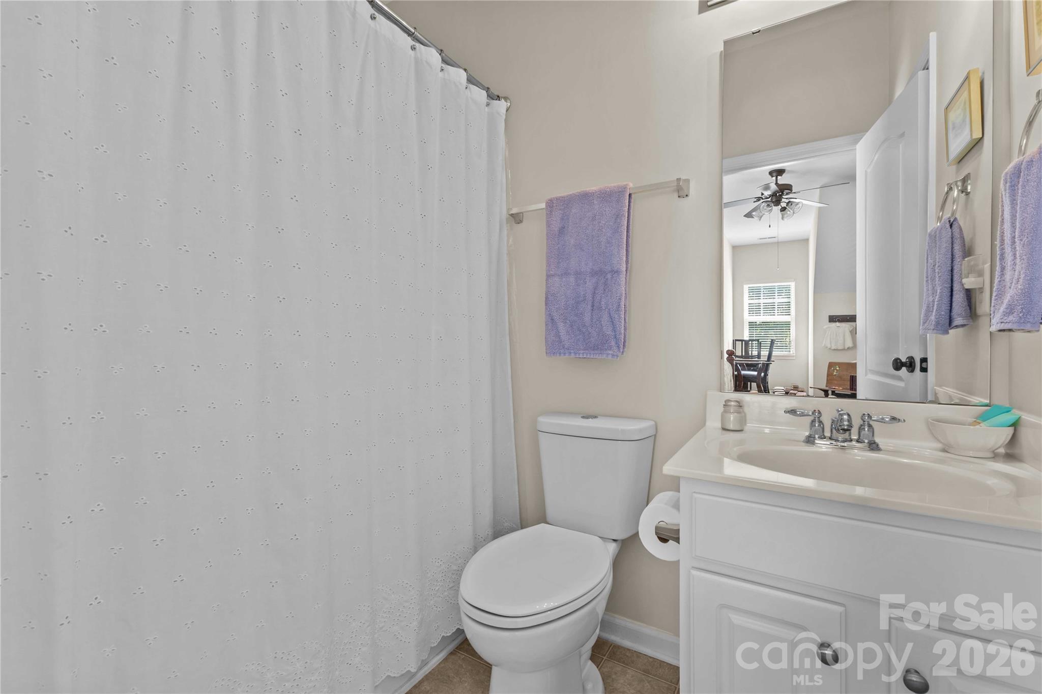 3560 Valiant Avenue SW — Concord