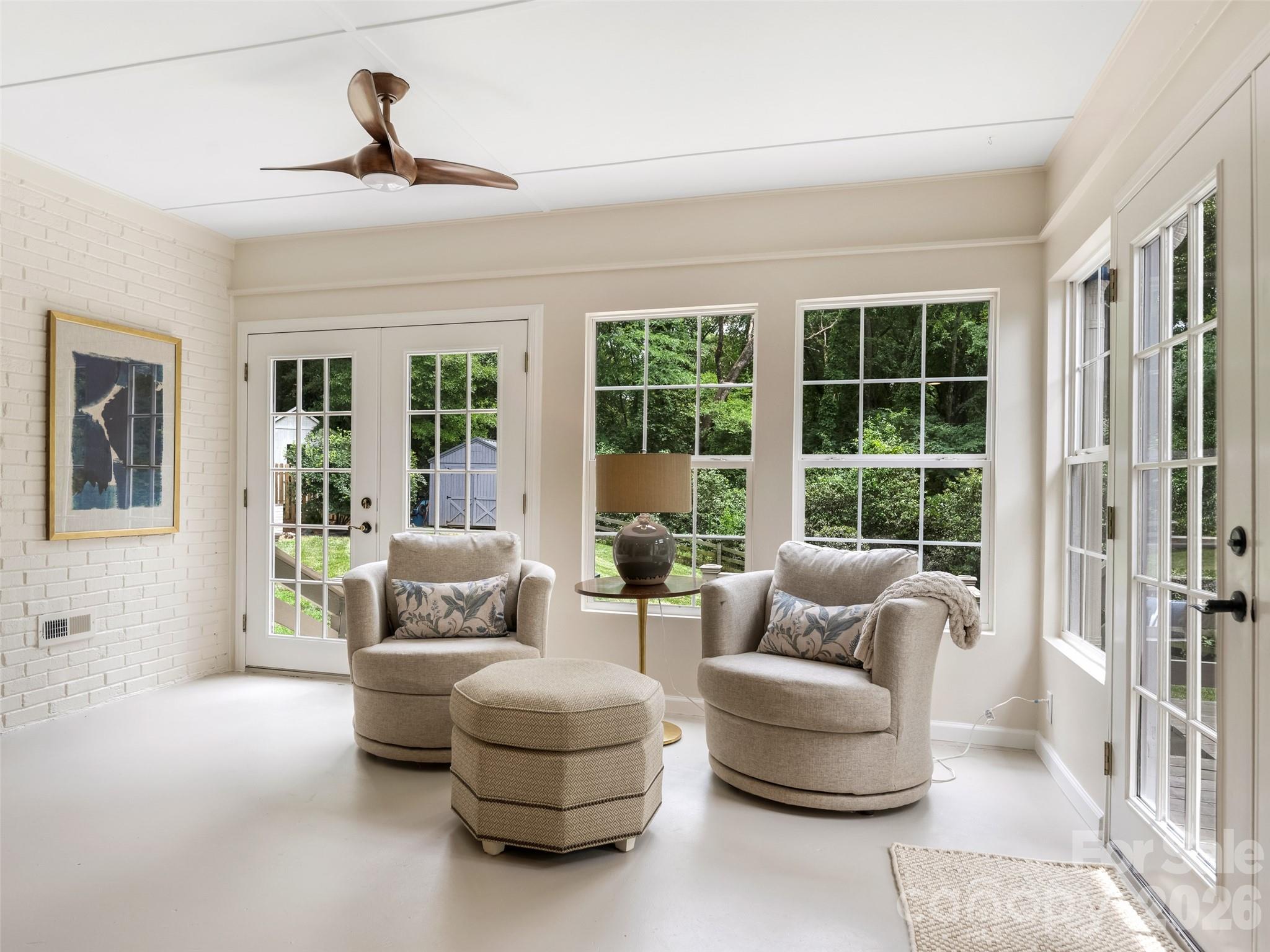 1301 E Barden Road — Charlotte