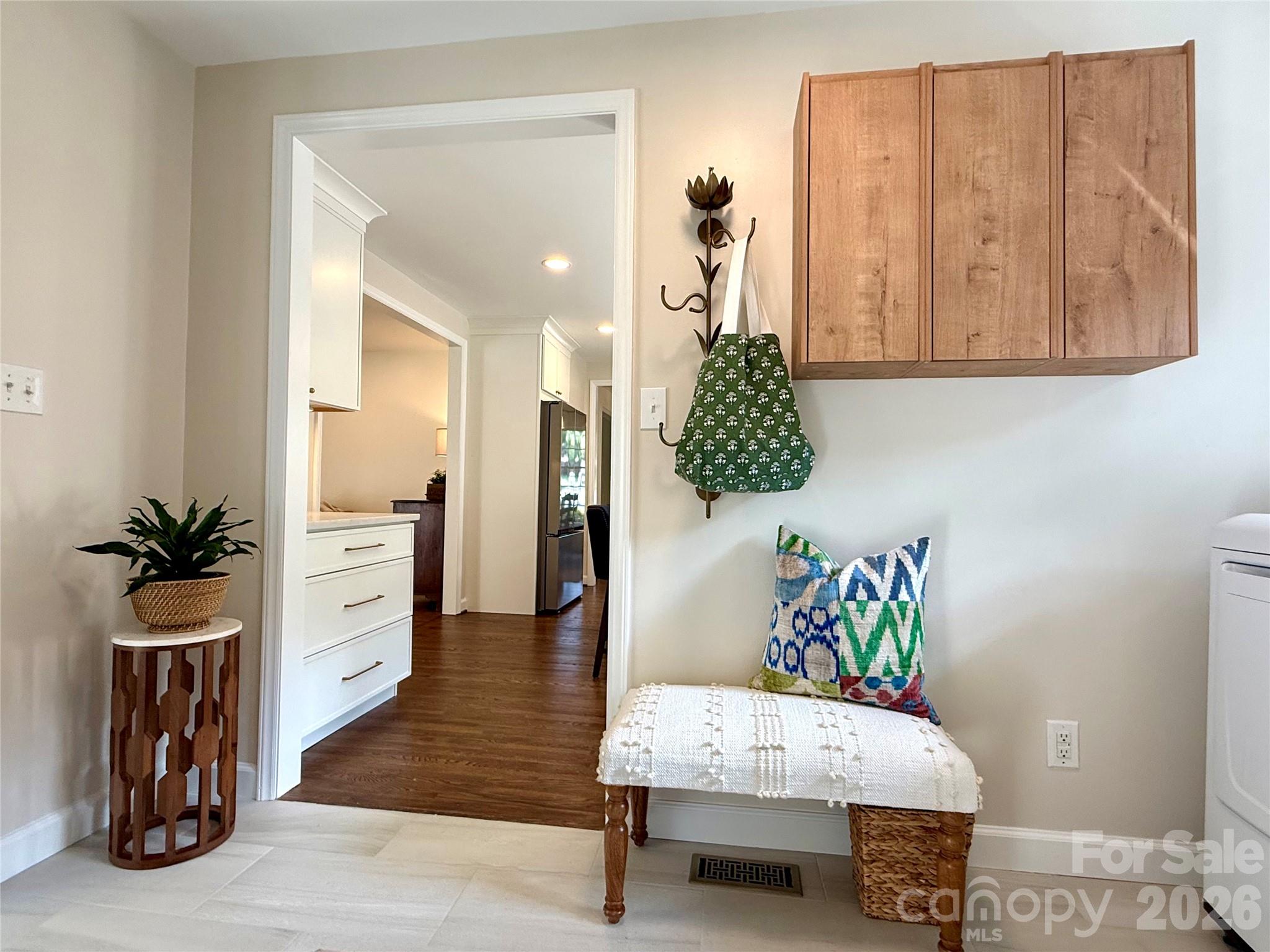 1301 E Barden Road — Charlotte