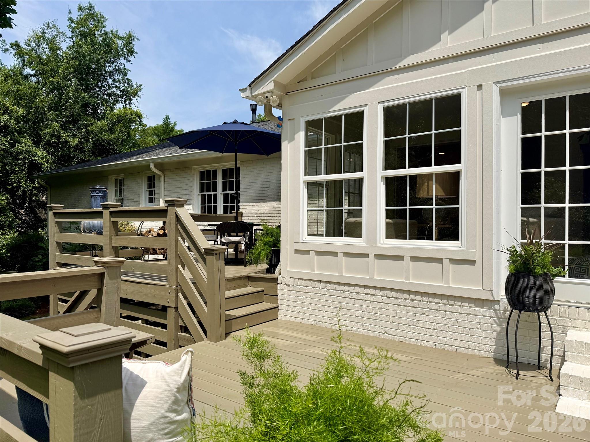 1301 E Barden Road — Charlotte