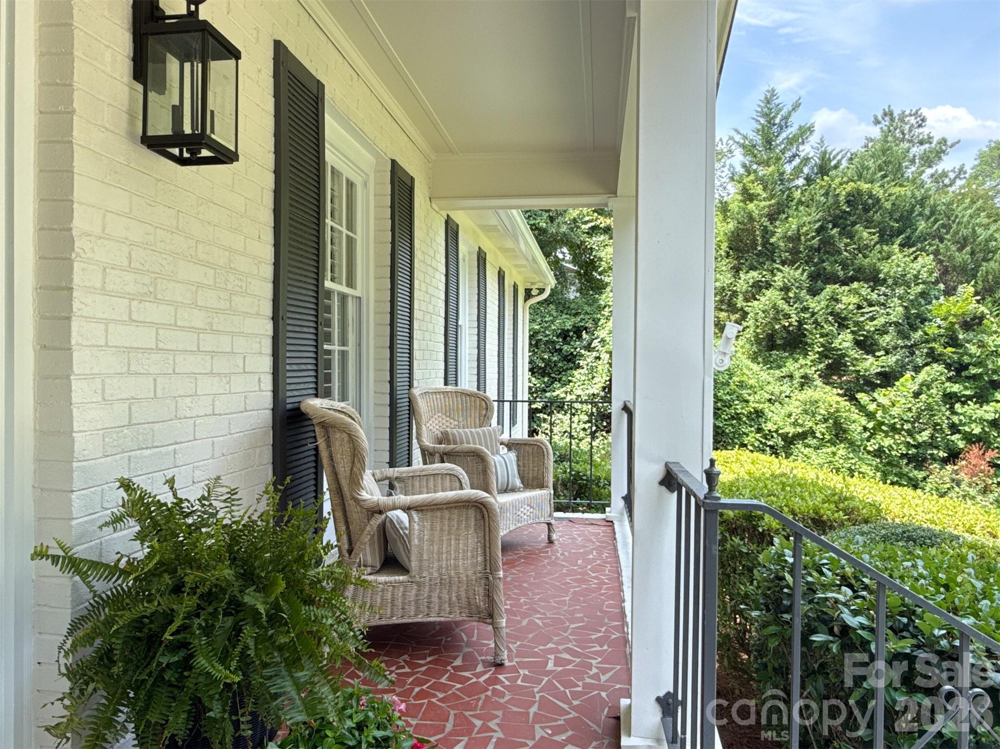 1301 E Barden Road — Charlotte