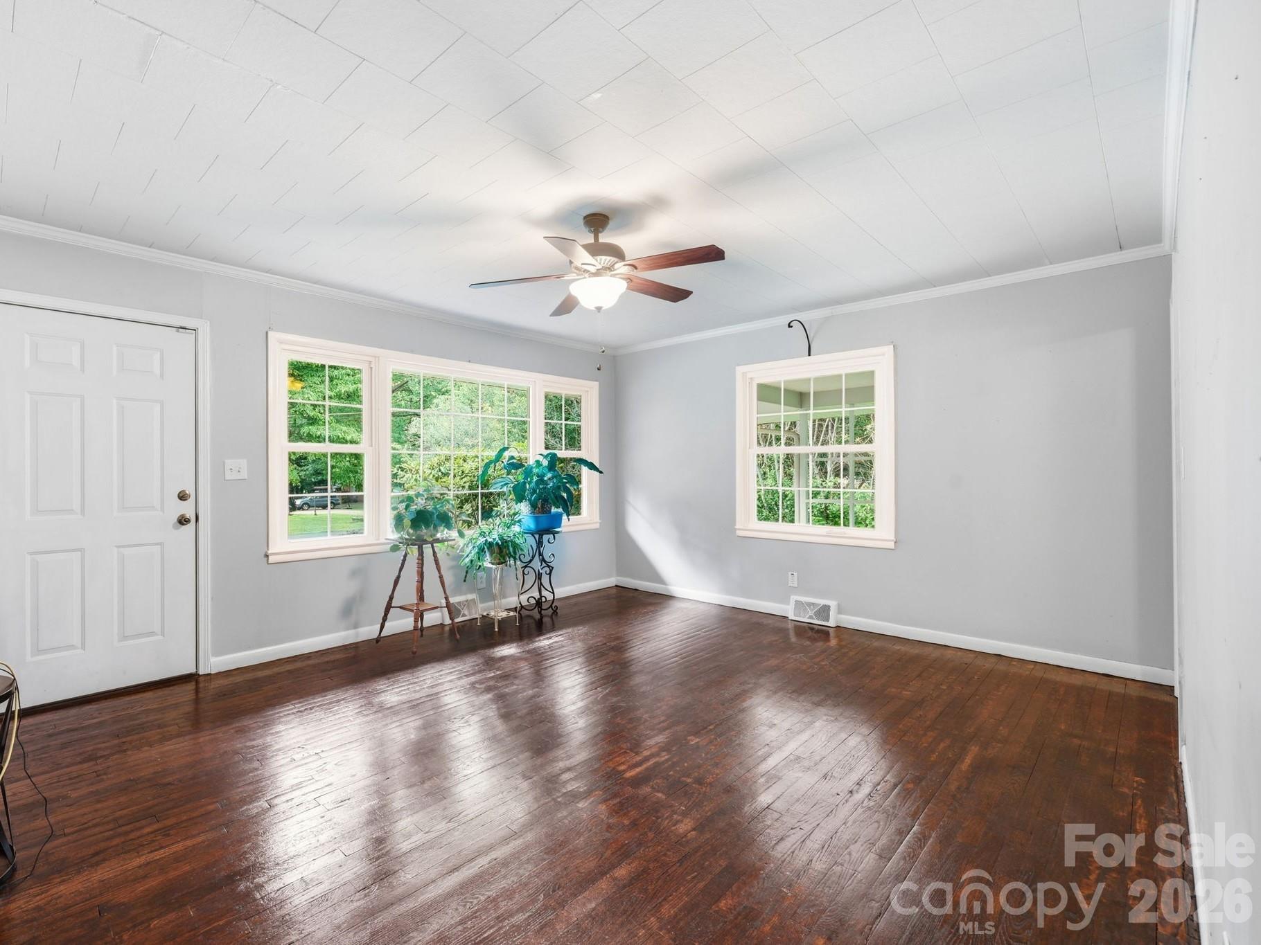 135 Cantiberry Drive — Salisbury