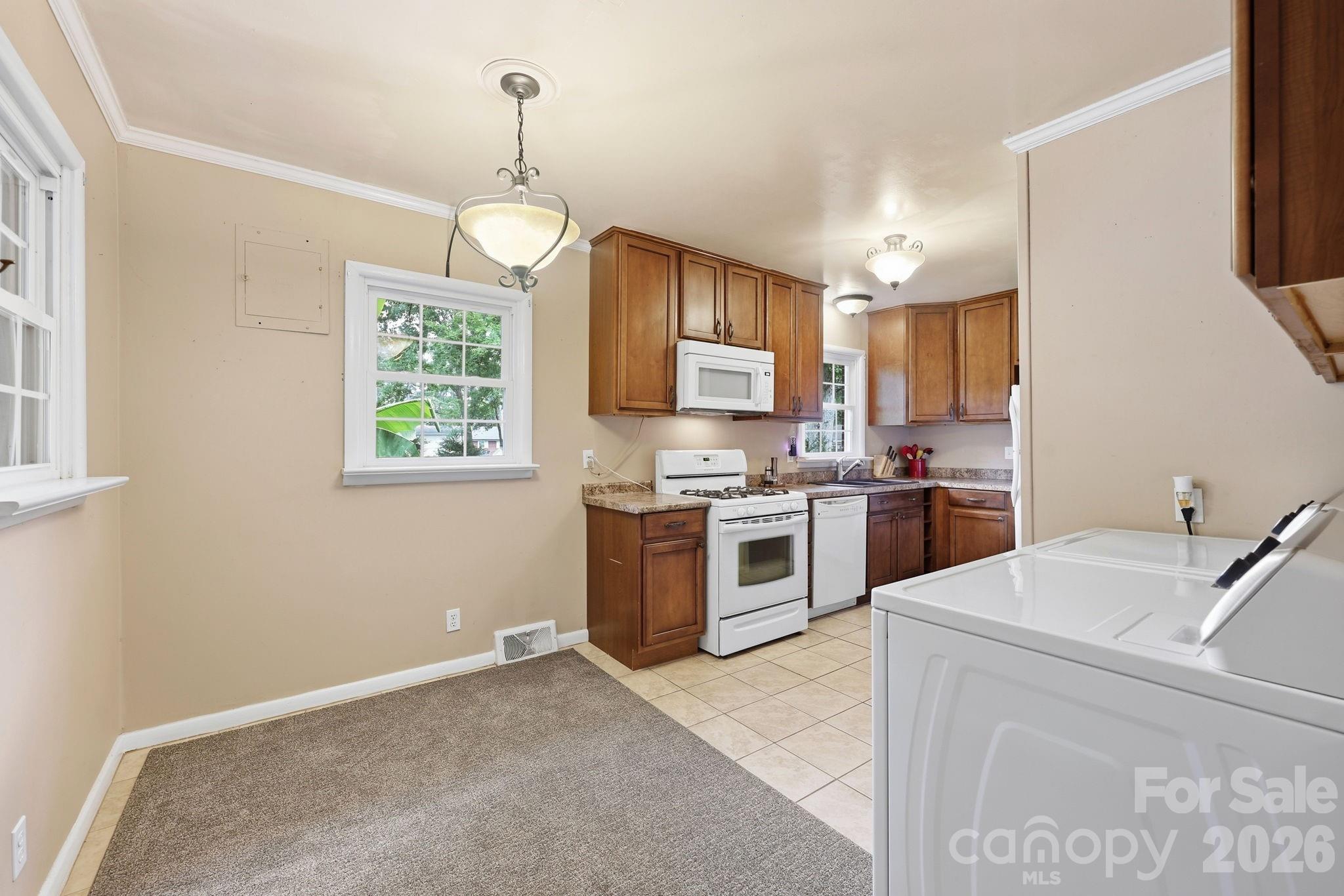 135 Cantiberry Drive — Salisbury