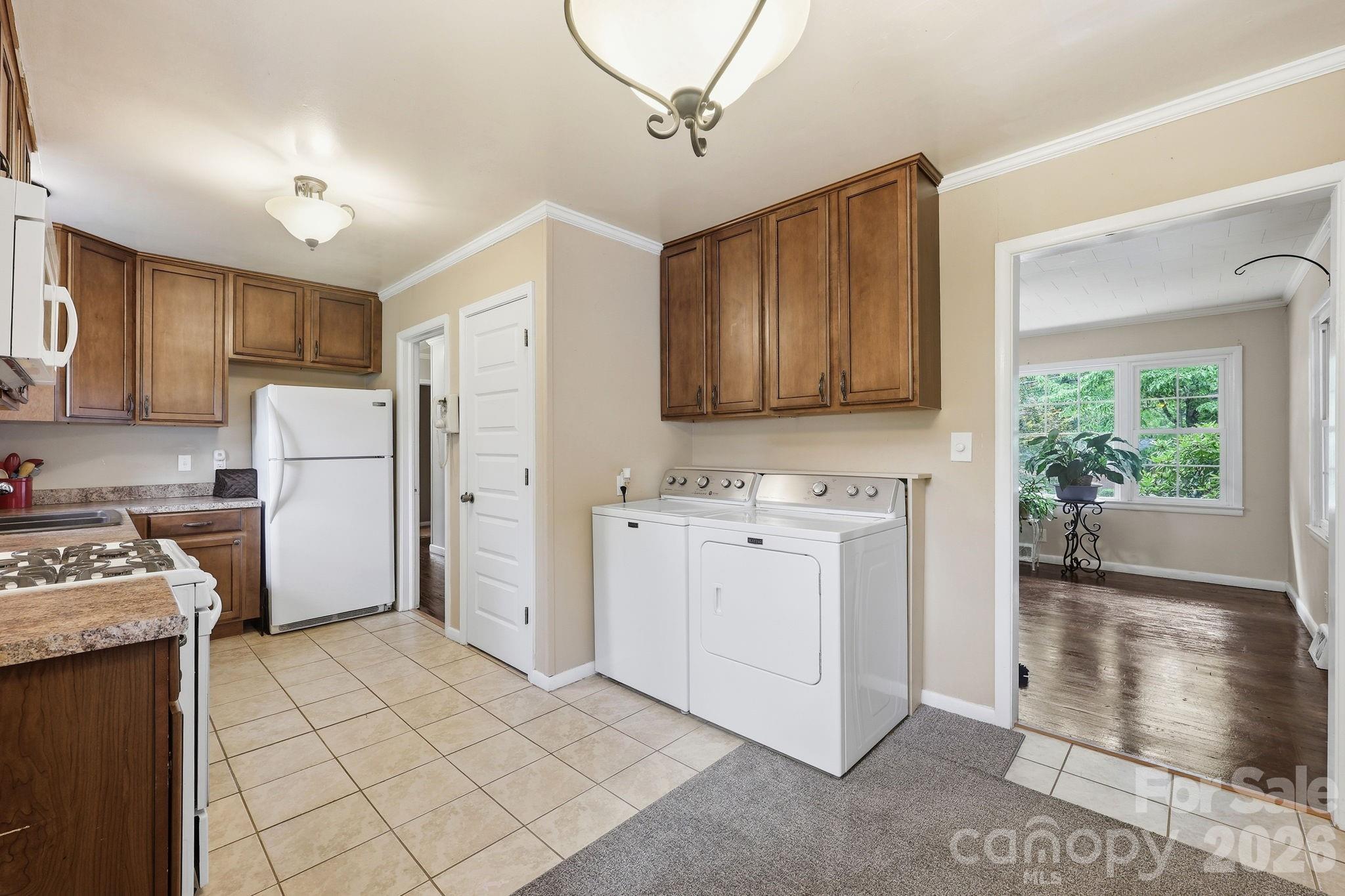 135 Cantiberry Drive — Salisbury