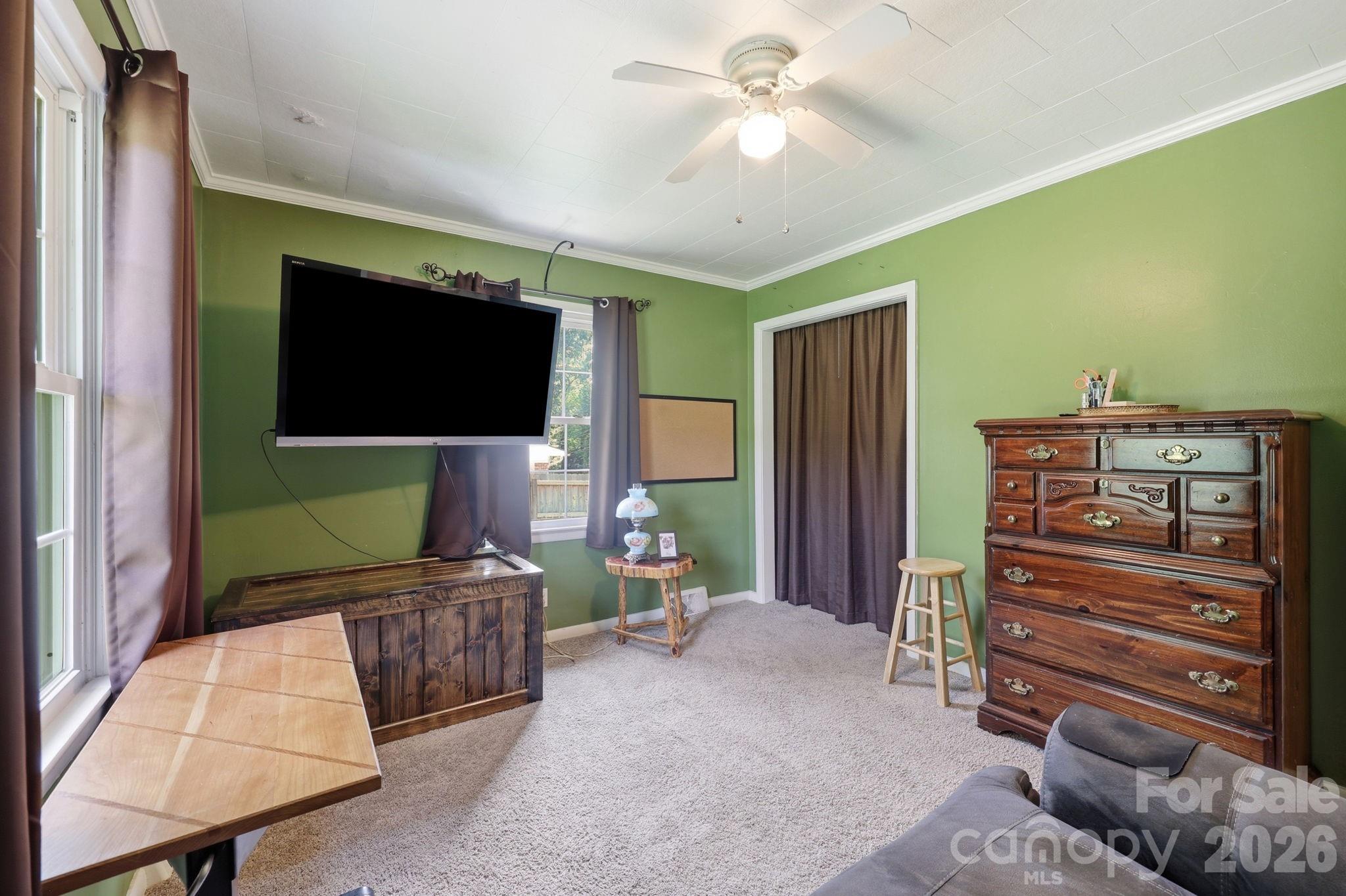 135 Cantiberry Drive — Salisbury