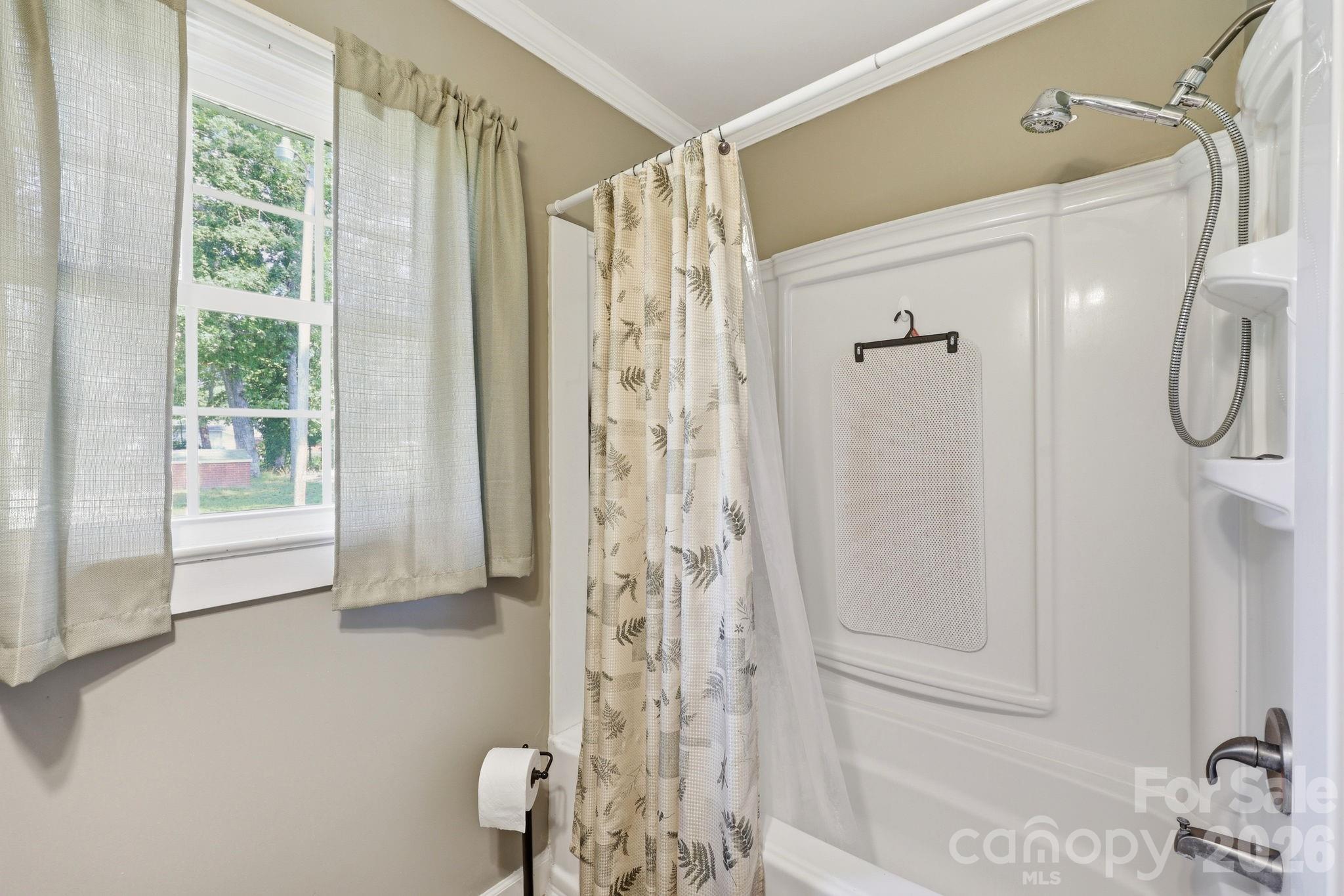 135 Cantiberry Drive — Salisbury