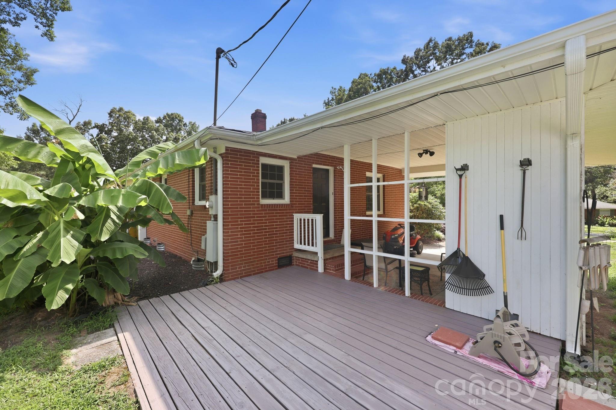 135 Cantiberry Drive — Salisbury