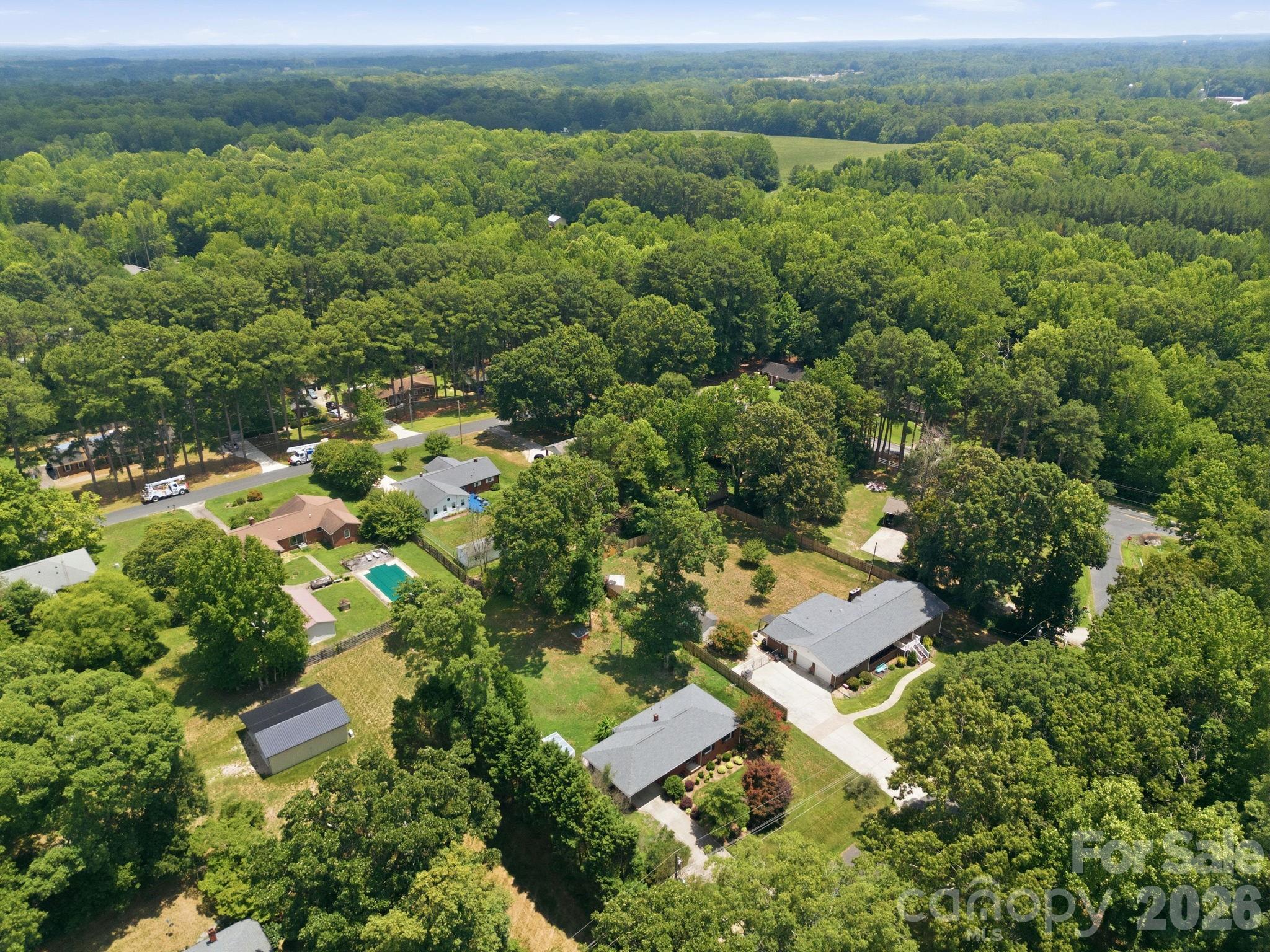 135 Cantiberry Drive — Salisbury