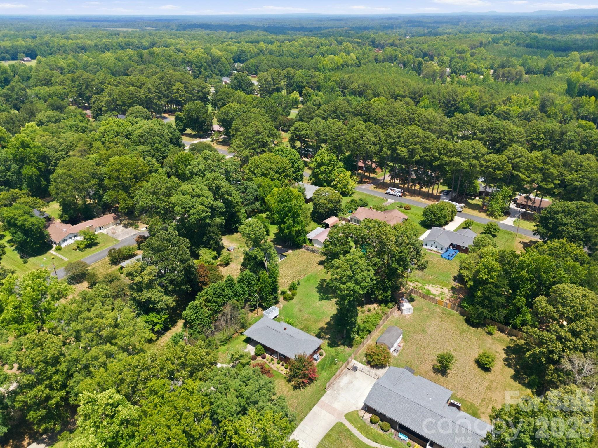 135 Cantiberry Drive — Salisbury