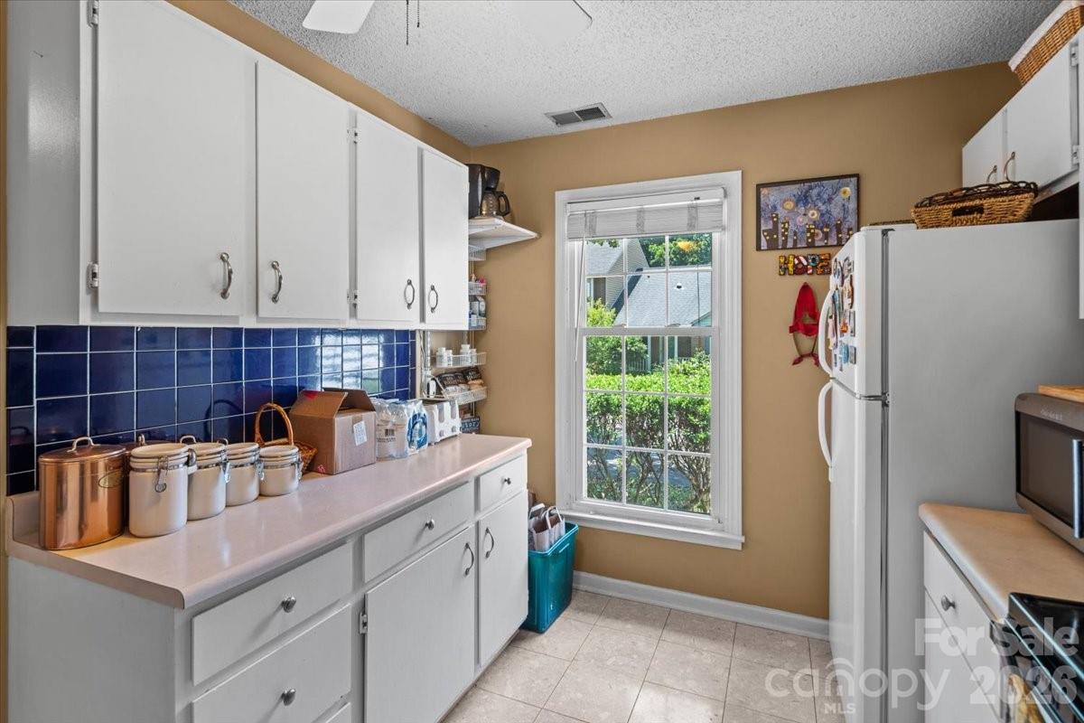 39 Wildwood Avenue — Asheville