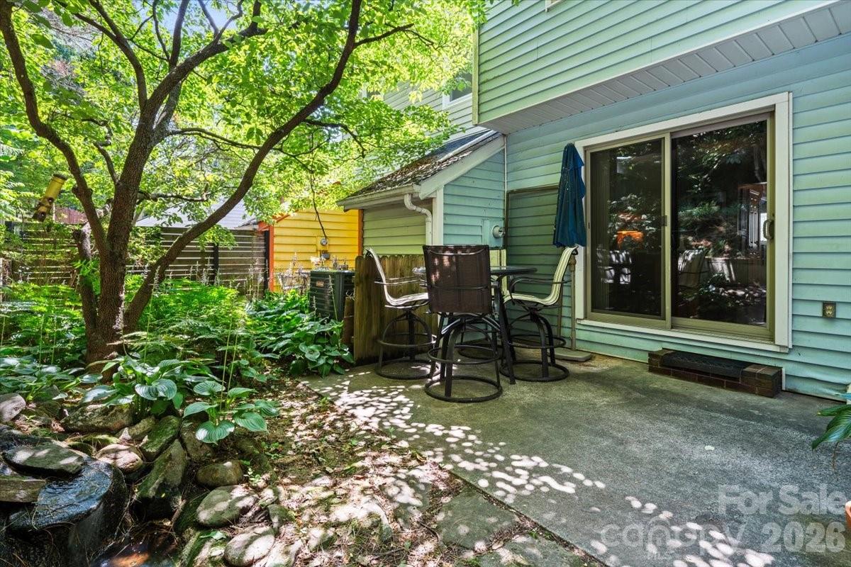 39 Wildwood Avenue — Asheville