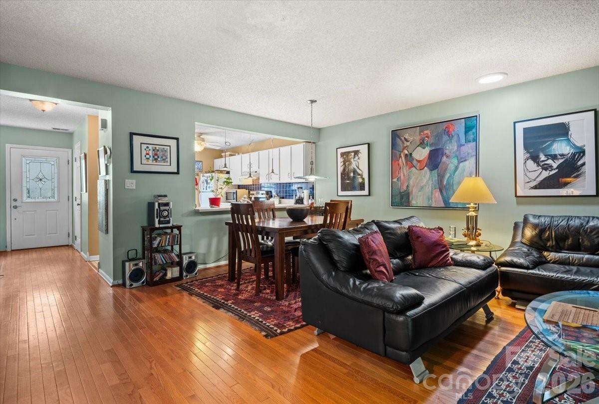 39 Wildwood Avenue — Asheville