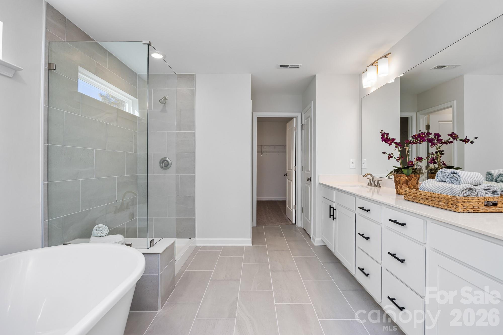 2935 audubon Ridge #30 — Belmont