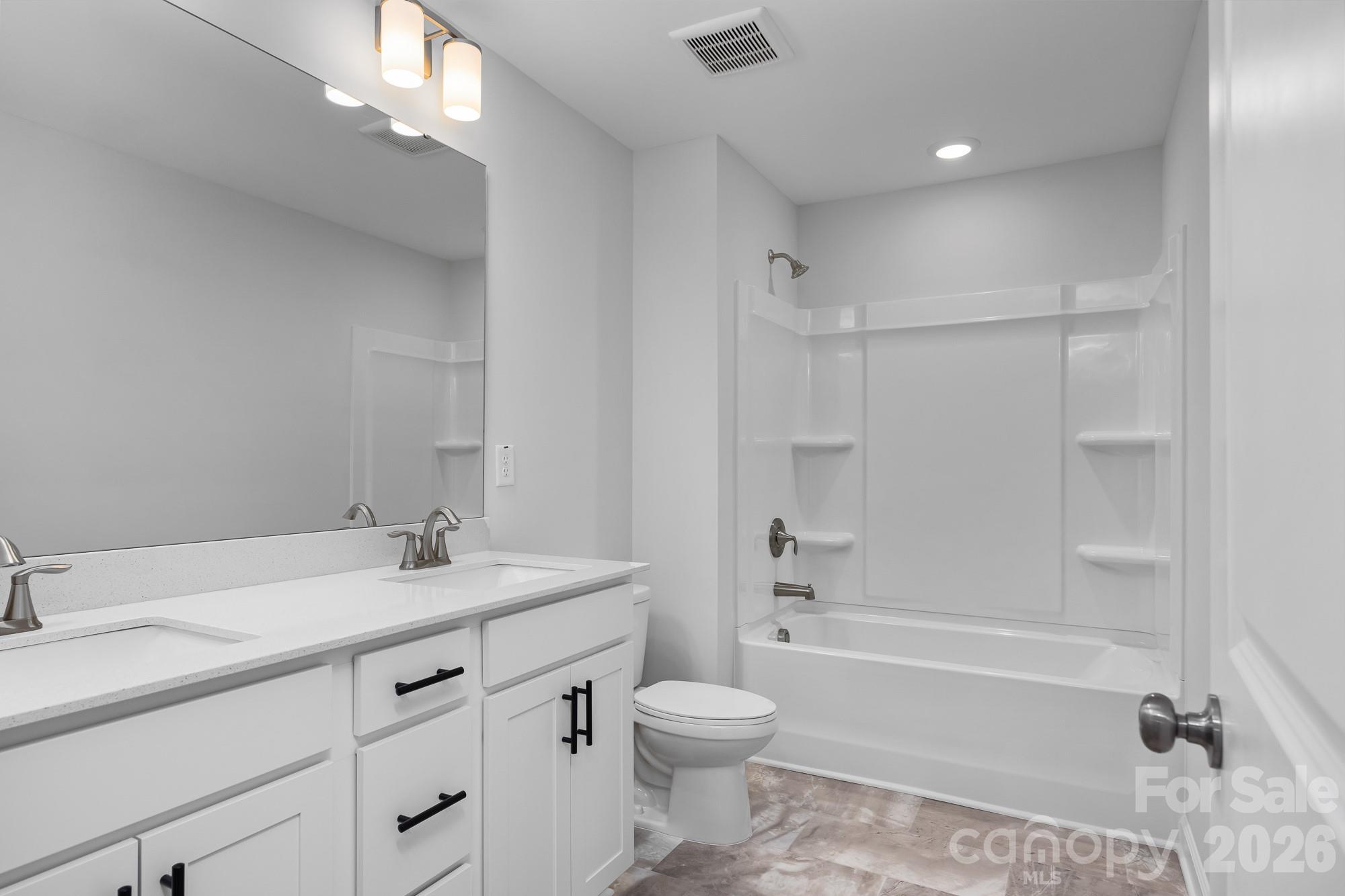 2935 audubon Ridge #30 — Belmont