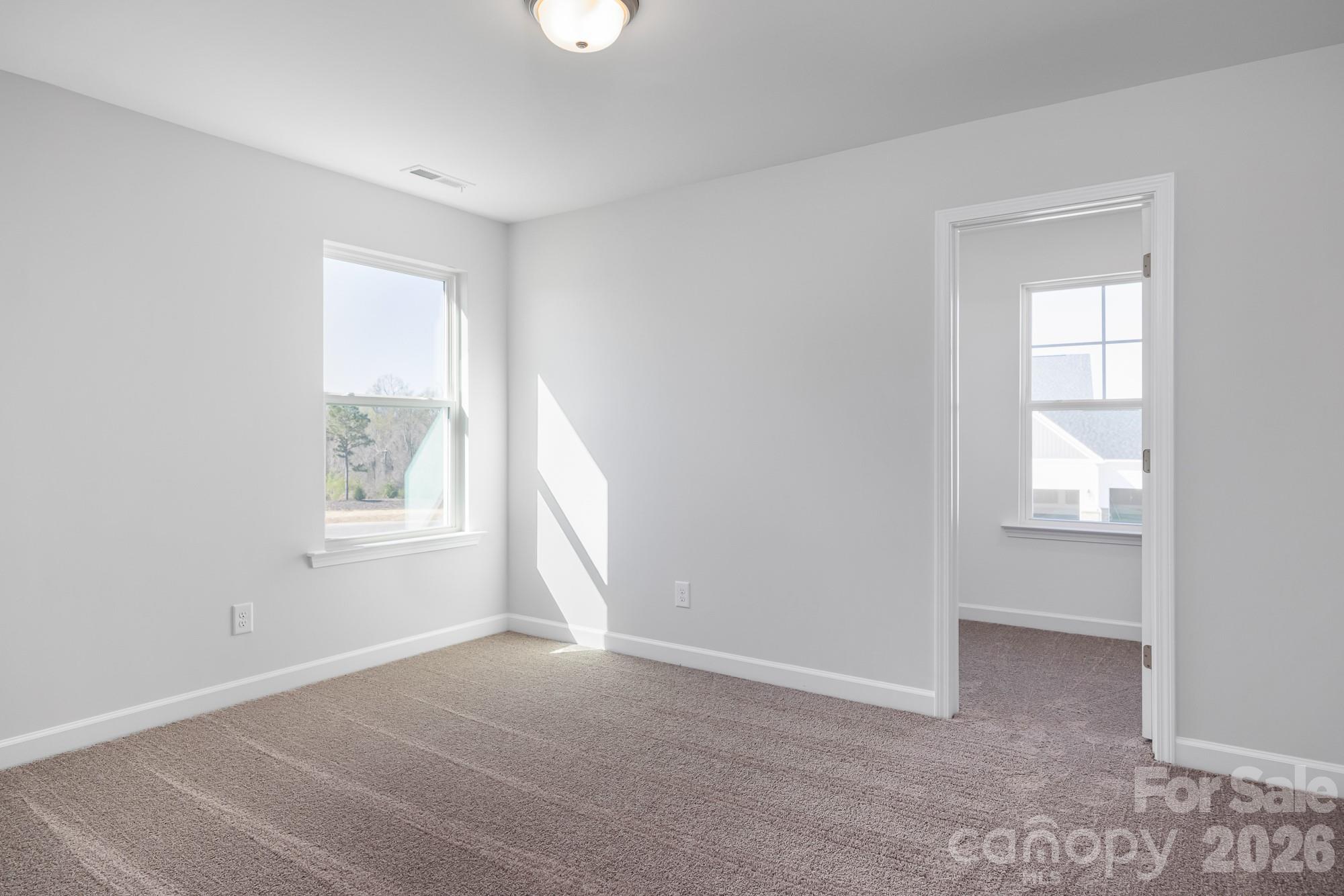 2935 audubon Ridge #30 — Belmont