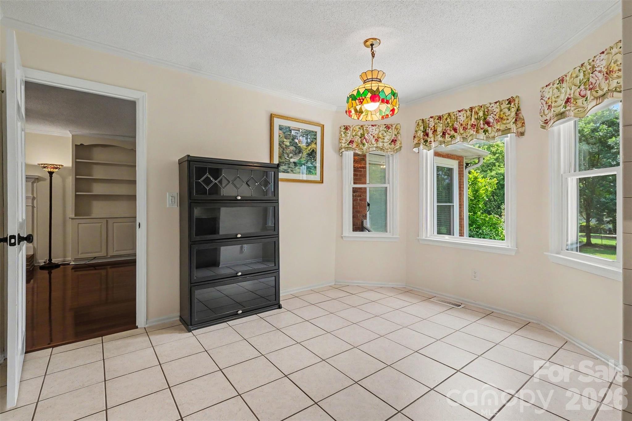 4368 Mackenzie Court SW — Concord